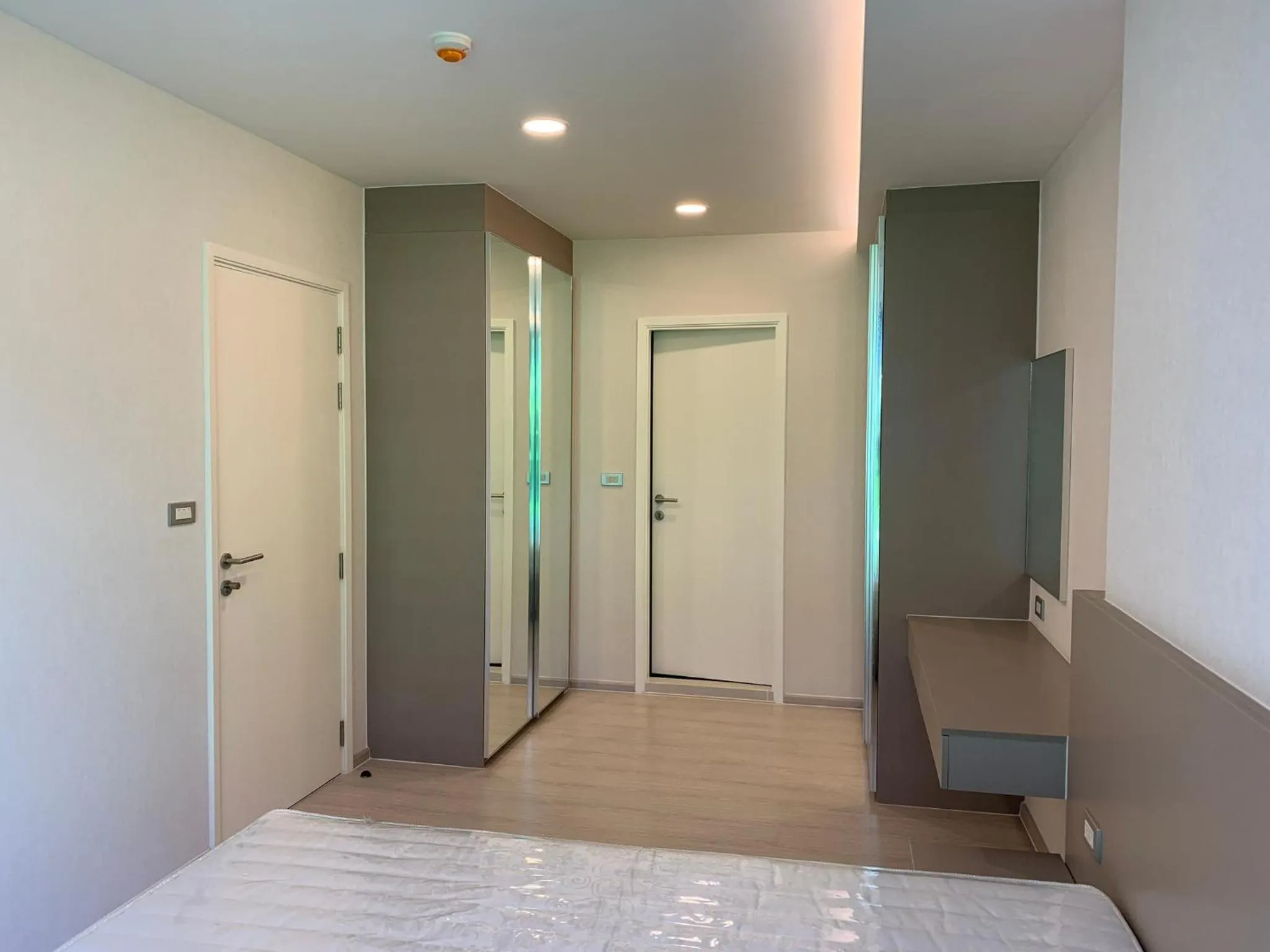 Bed in Bangkok Sukhumvit 36 Vtara