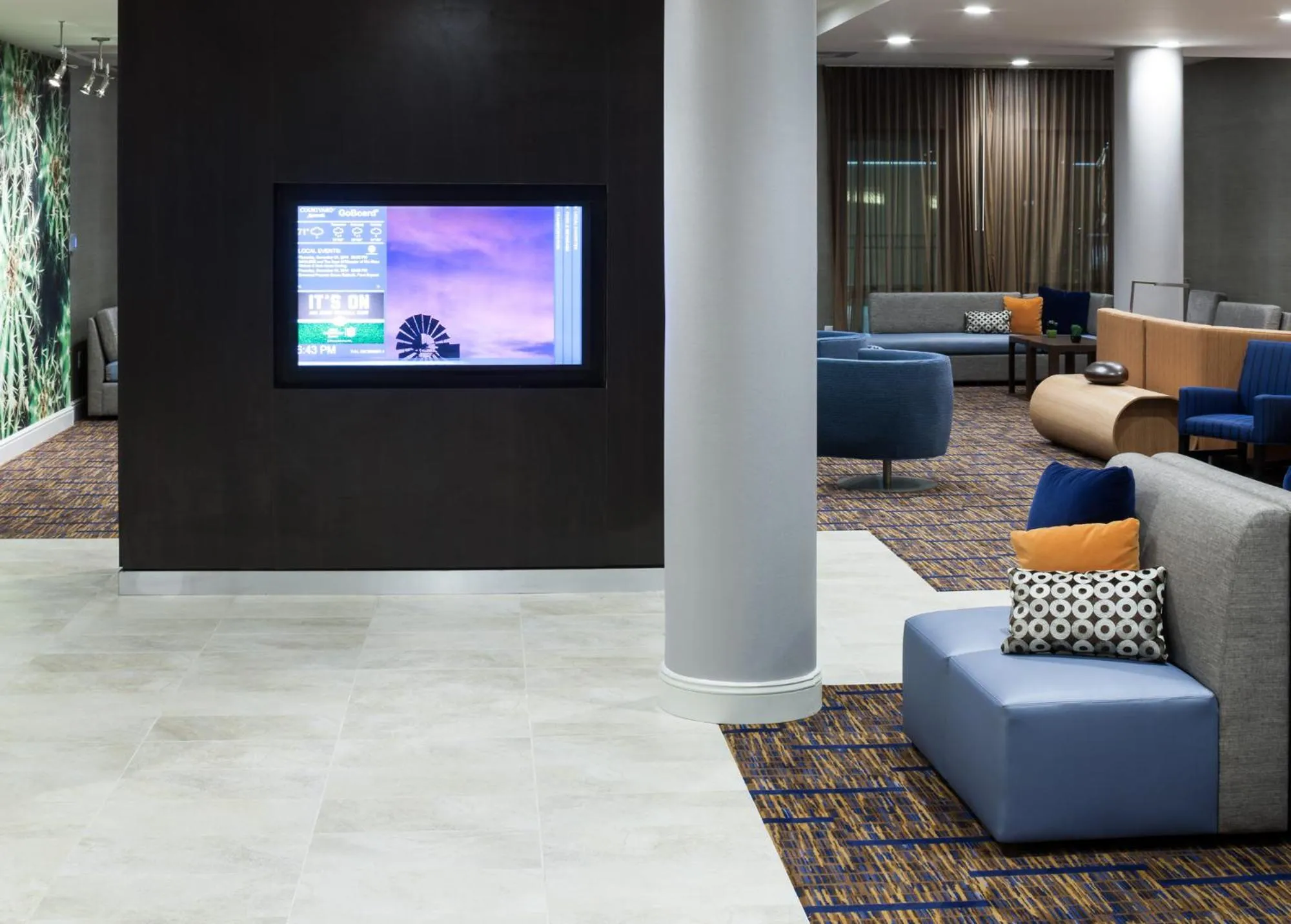 Lobby or reception in Courtyard by Marriott Houston North/Shenandoah