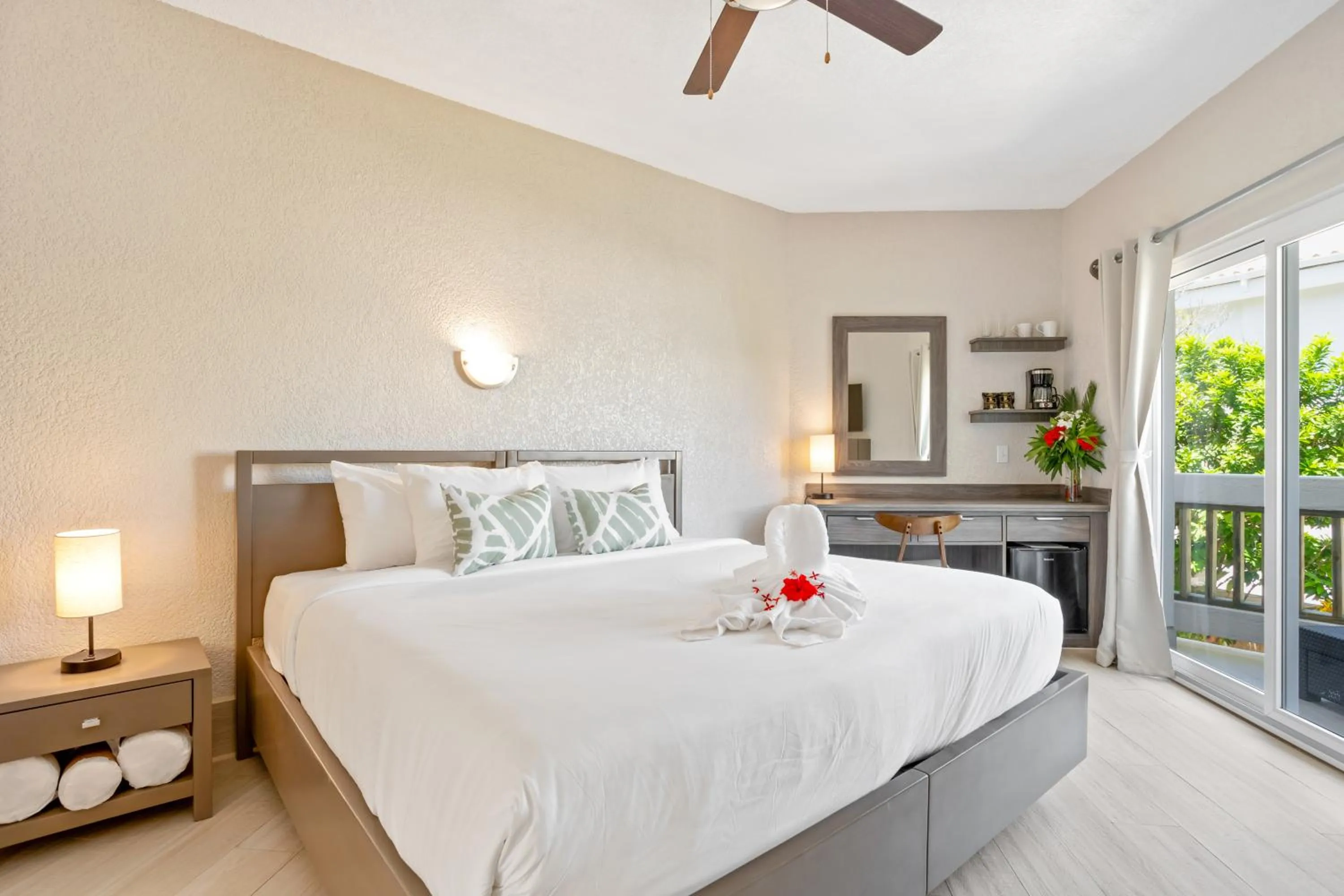 Bedroom, Bed in Bananas On The Beach