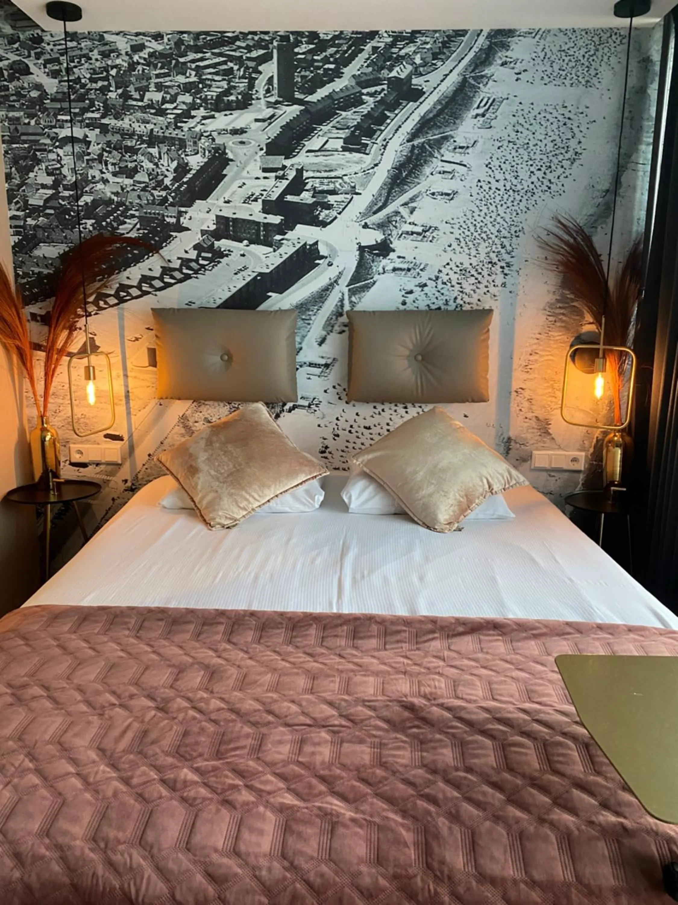 Bed in Palace Hotel Zandvoort