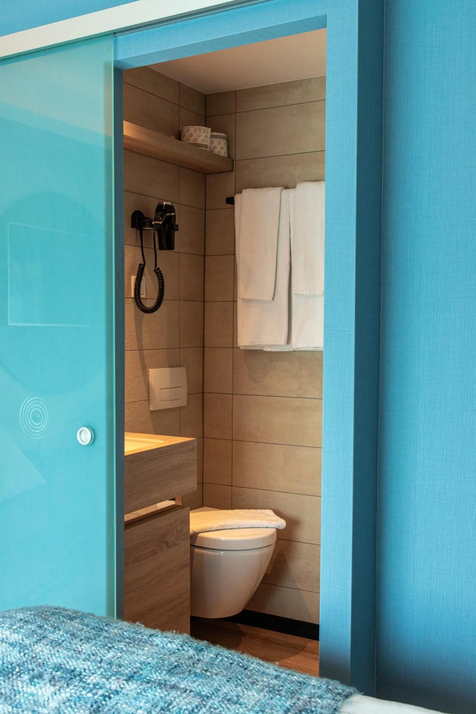 Shower in Palace Hotel Zandvoort