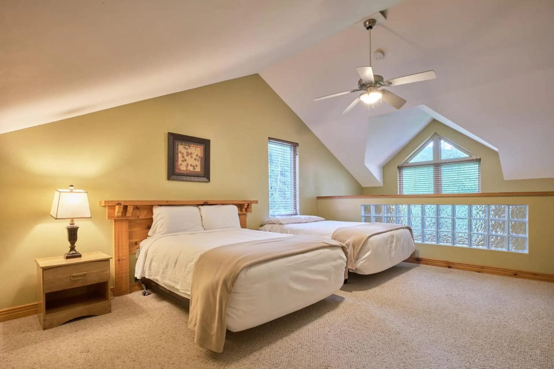 Bed in Marblewood Village Resort