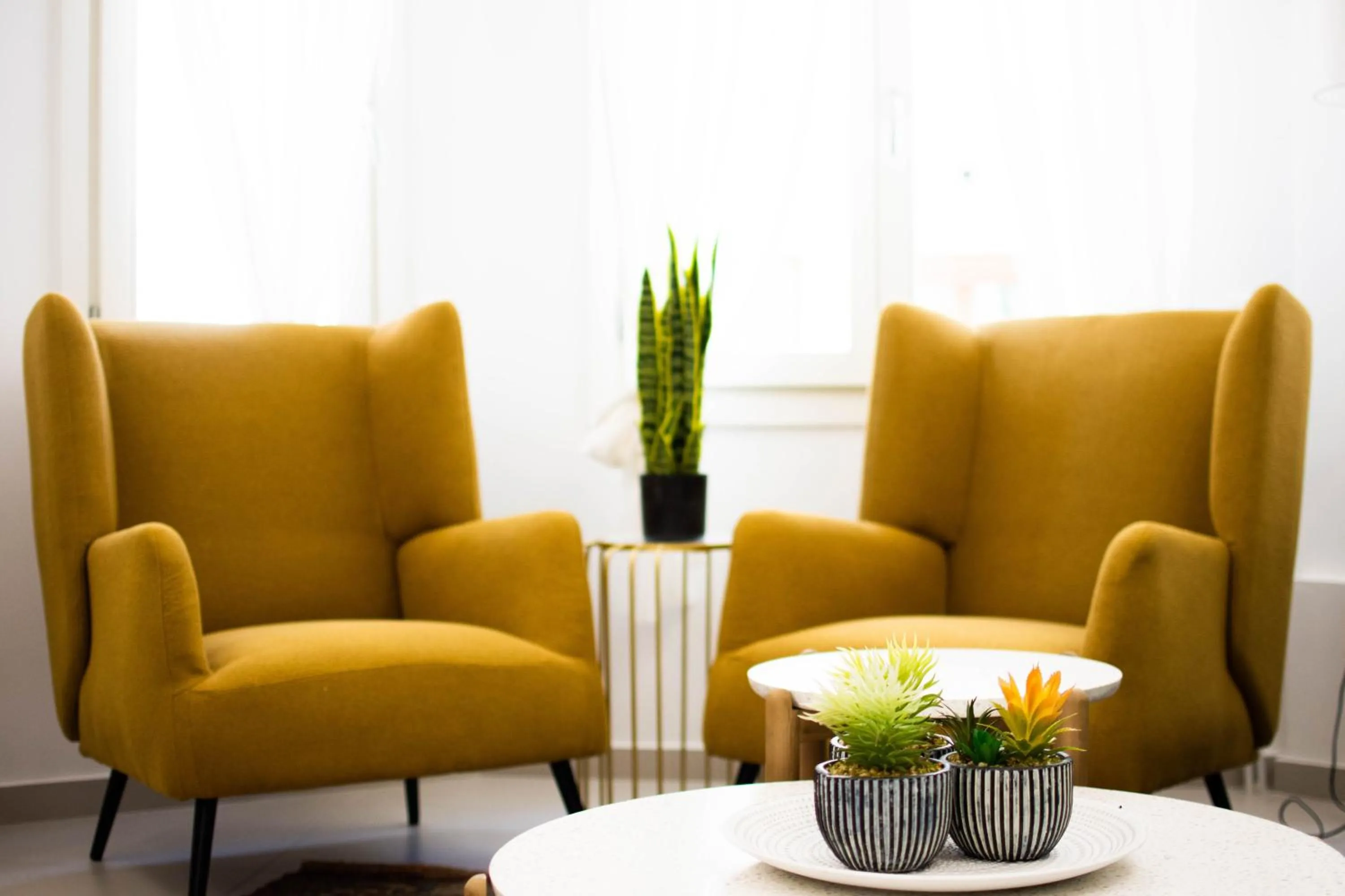 Seating area in De lenco Residence 2