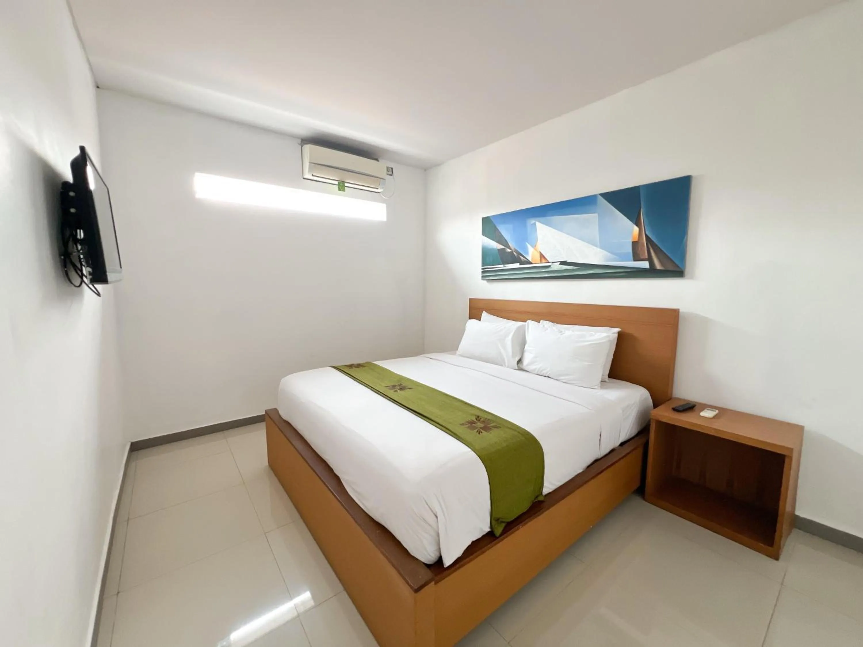 Bed in Apple Suite