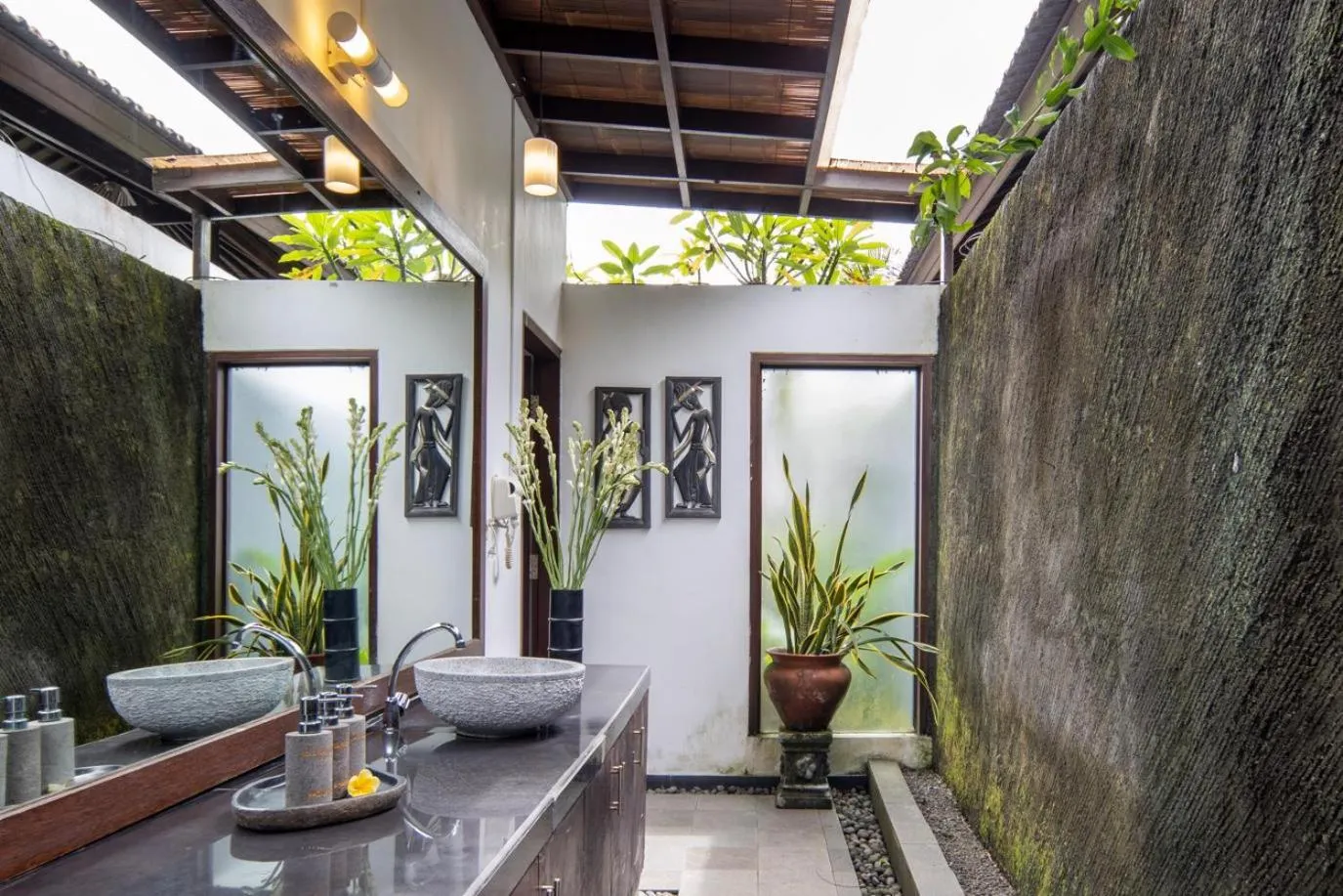 Bathroom in Ubud Raya Villa