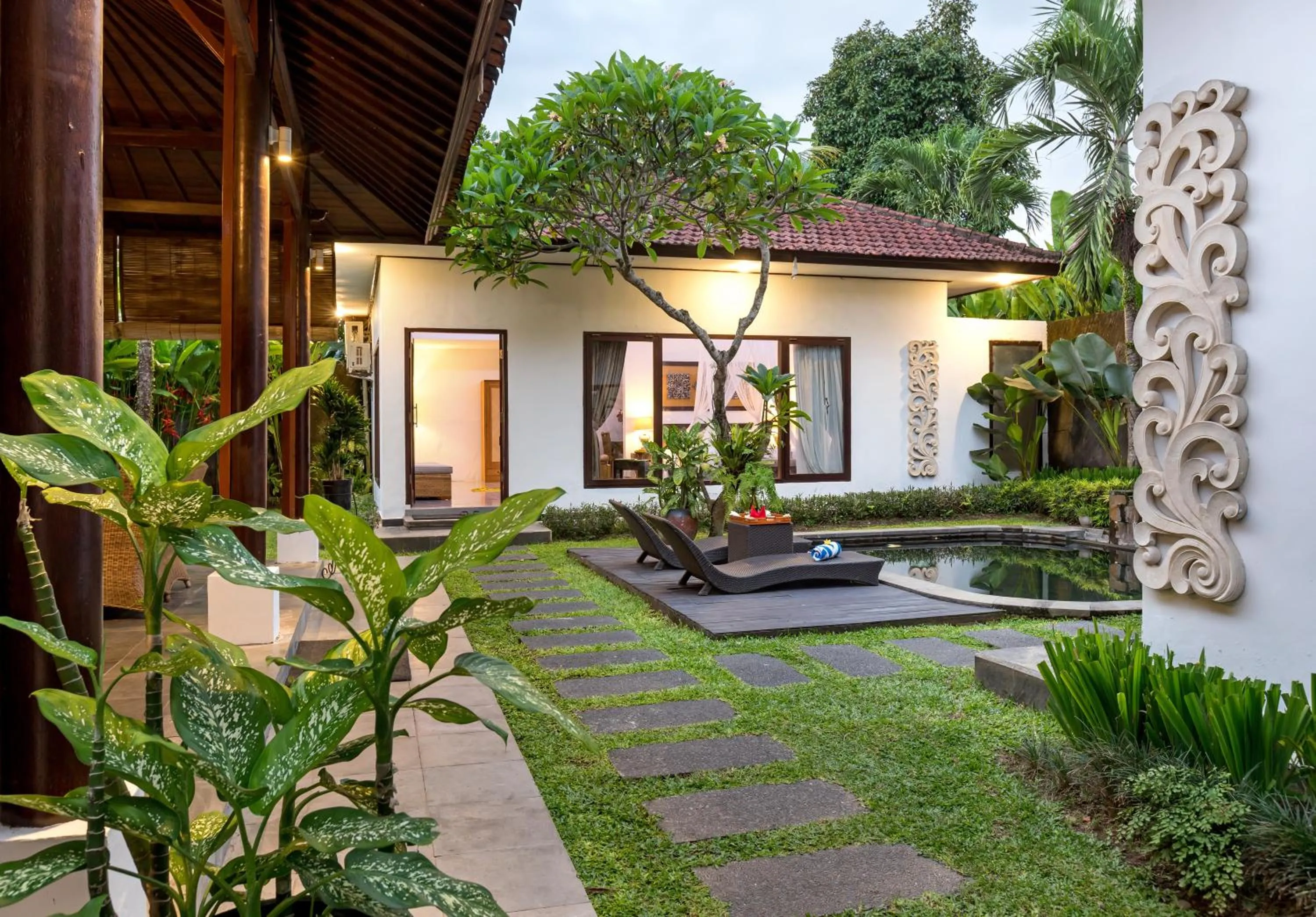 Ubud Raya Villa