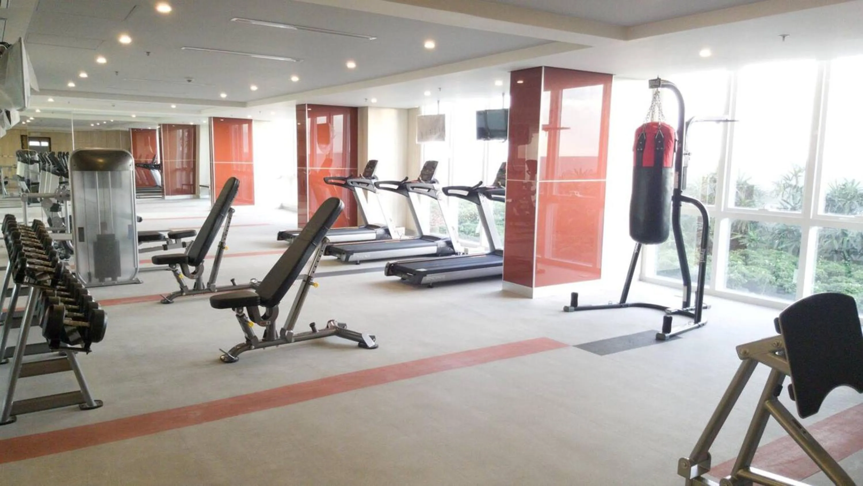 Fitness centre/facilities in One Manchester Place by Hiverooms