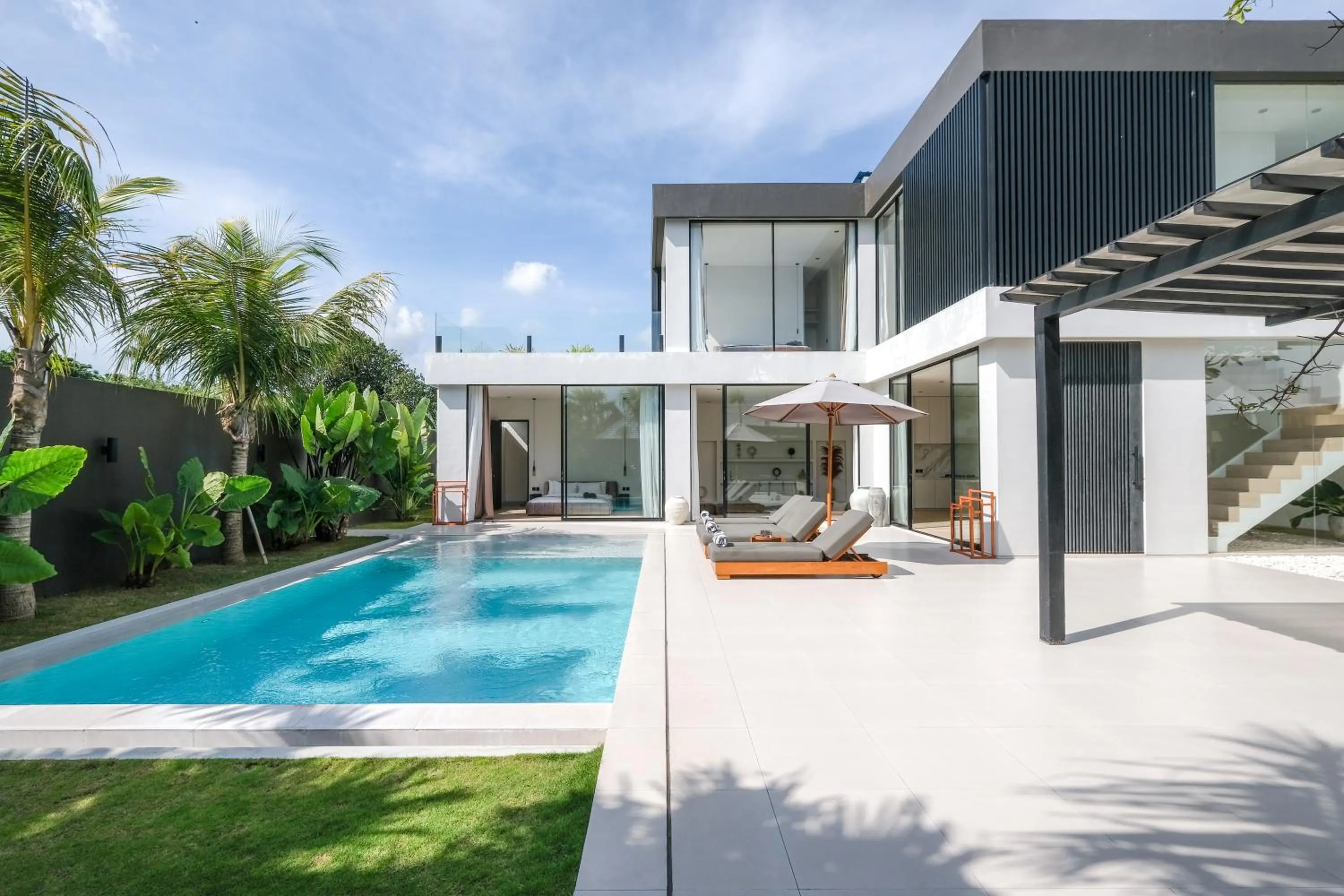 Property building in Villa Yuna