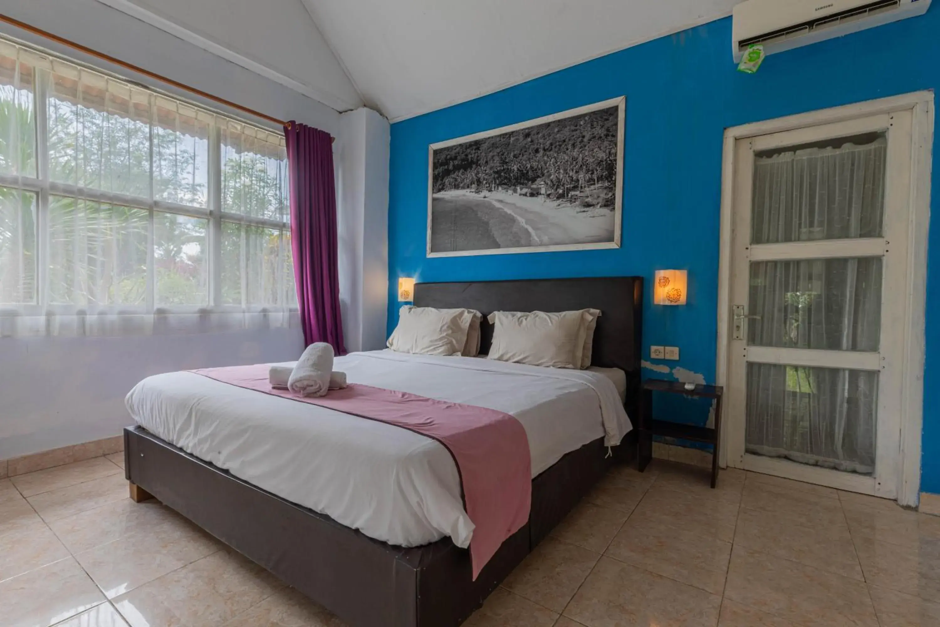 Standard Double Room in Annaya House Standard Double Room in Annaya House