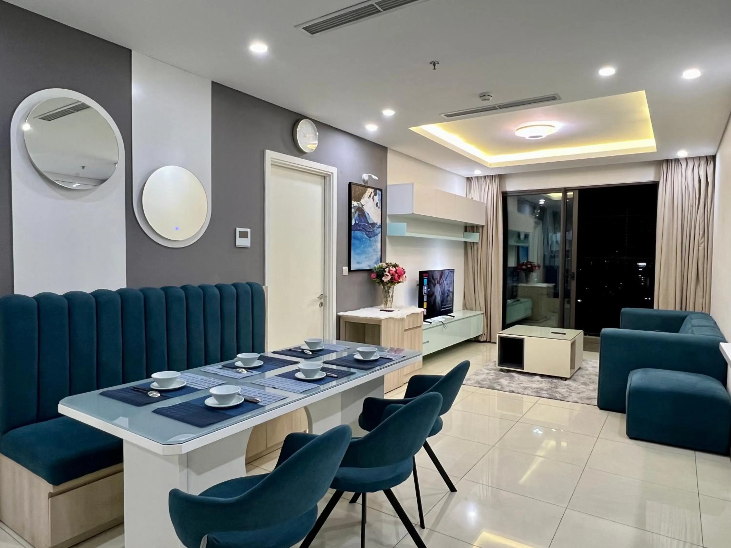 Living room in UPhoenix Home- HaDo Centrosa Garden