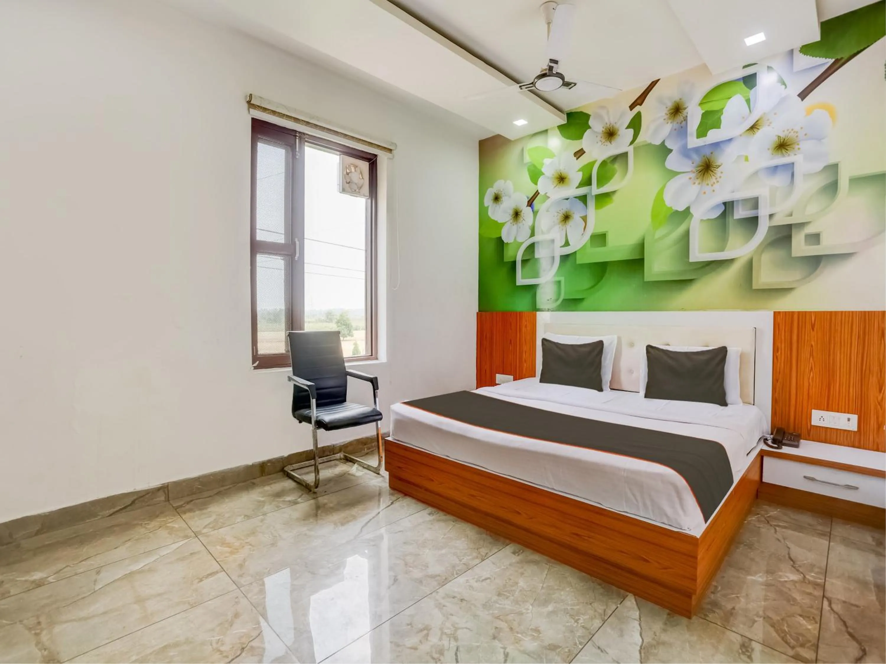 Bedroom, Bed in Collection O Mukur Hotel And Restaurant