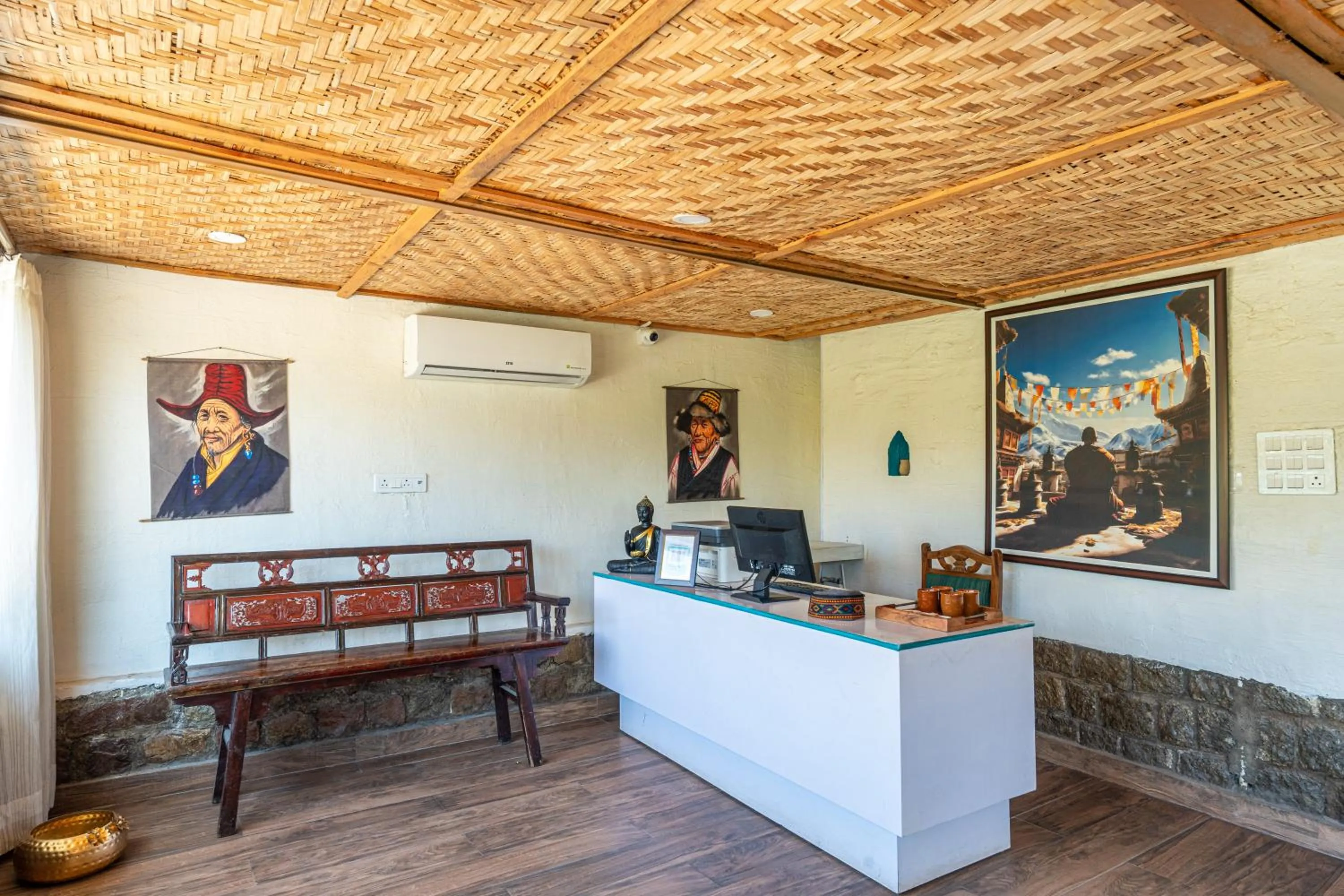 Lobby or reception in Tree of Life Birdsong Chalets , Dharamshala