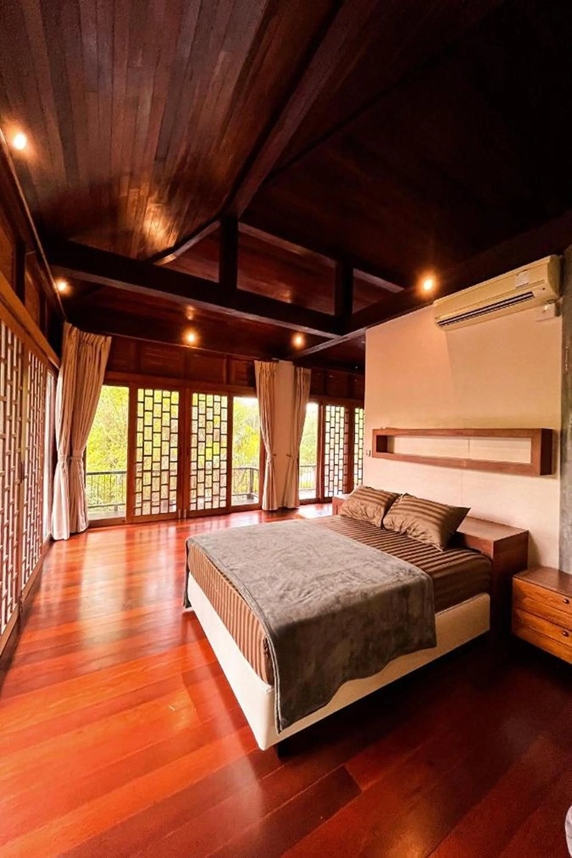 Bedroom, Bed in SS pool villa hills