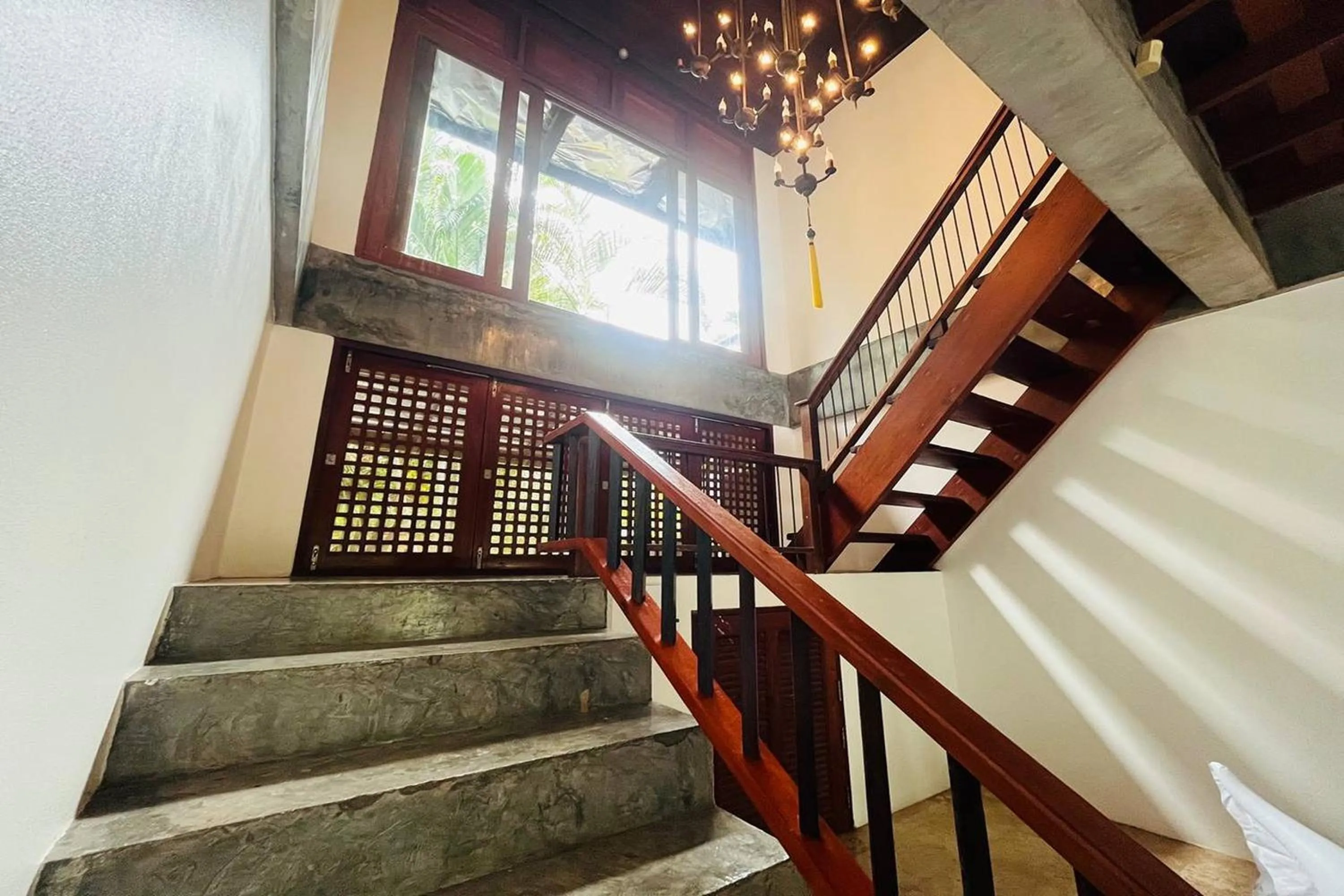 Decorative detail in SS pool villa hills