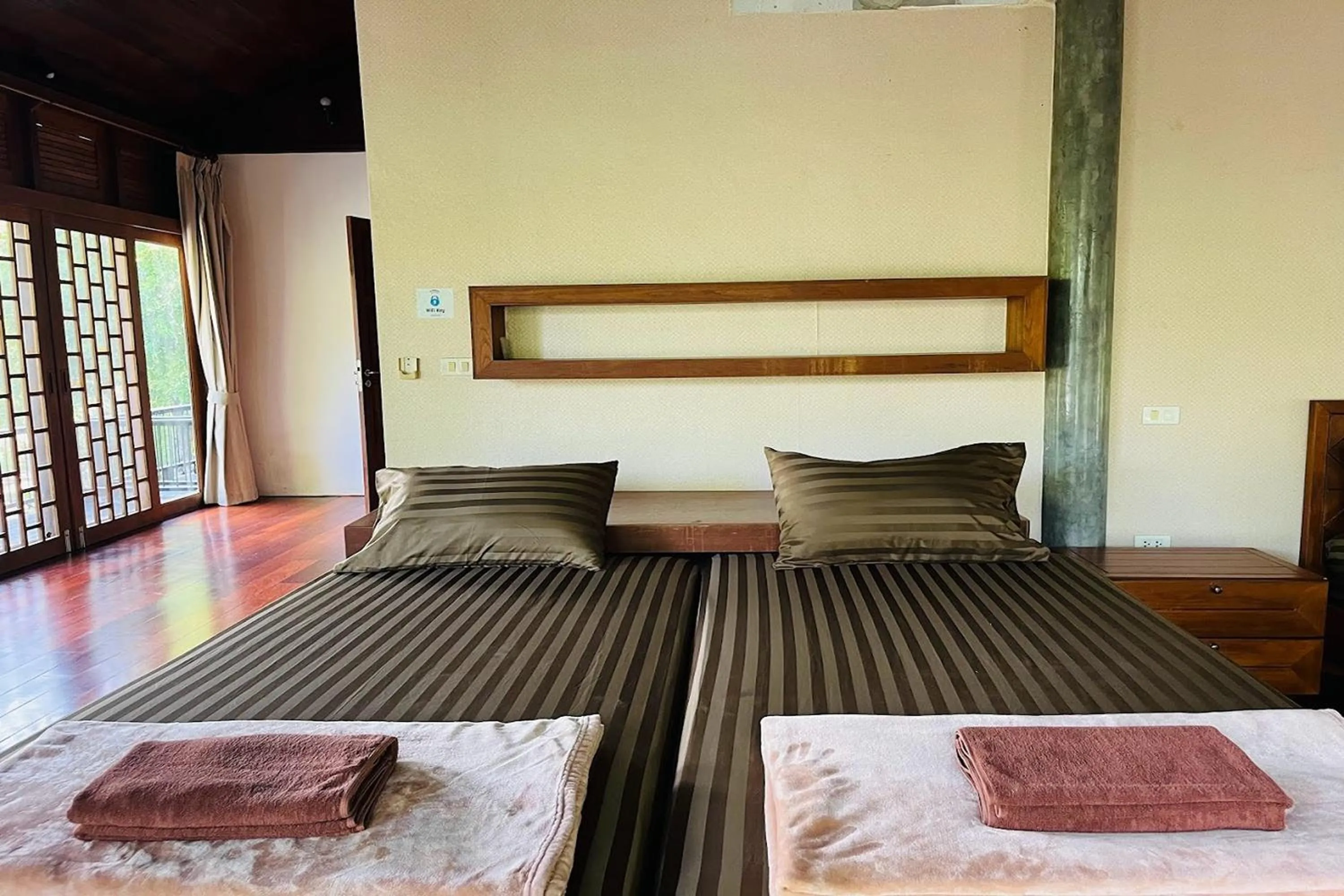 Bedroom, Bed in SS pool villa hills