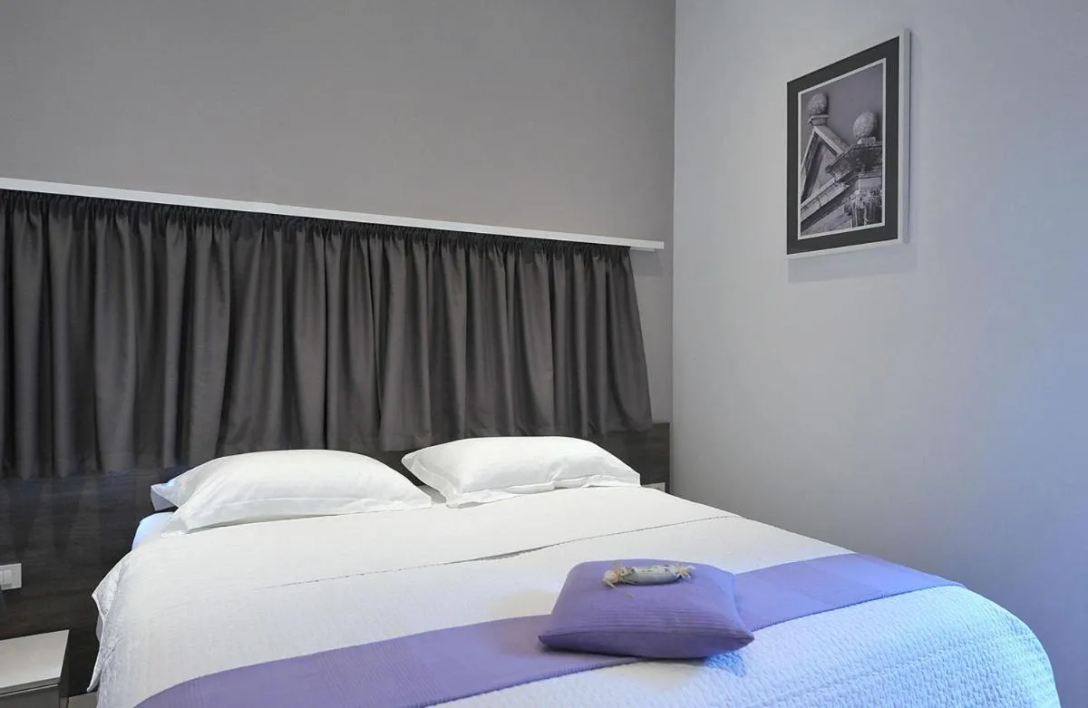 Deluxe Double Room in Apartments & Rooms Lavandula Exclusive