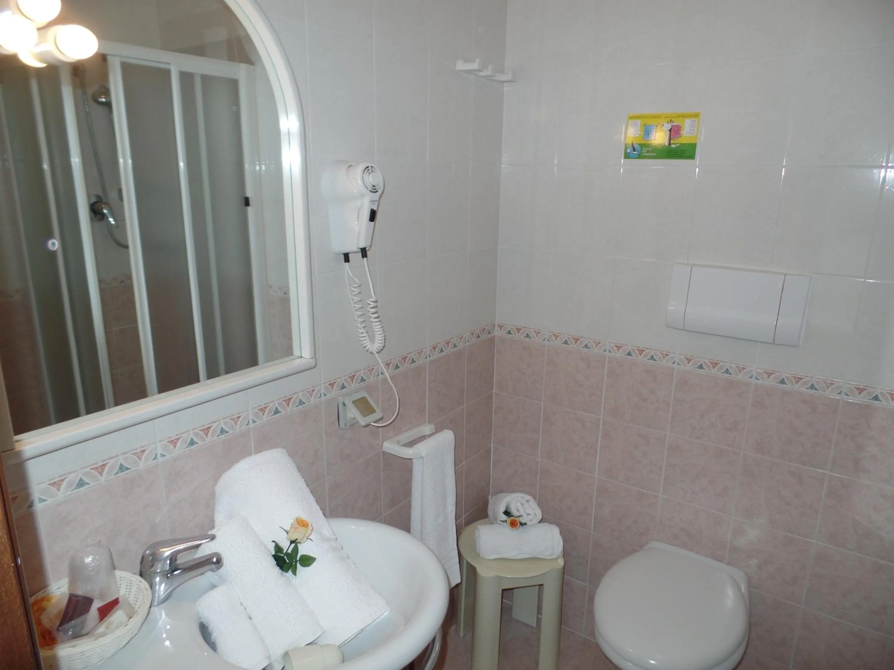 Bathroom in Hotel Picobello Pineta