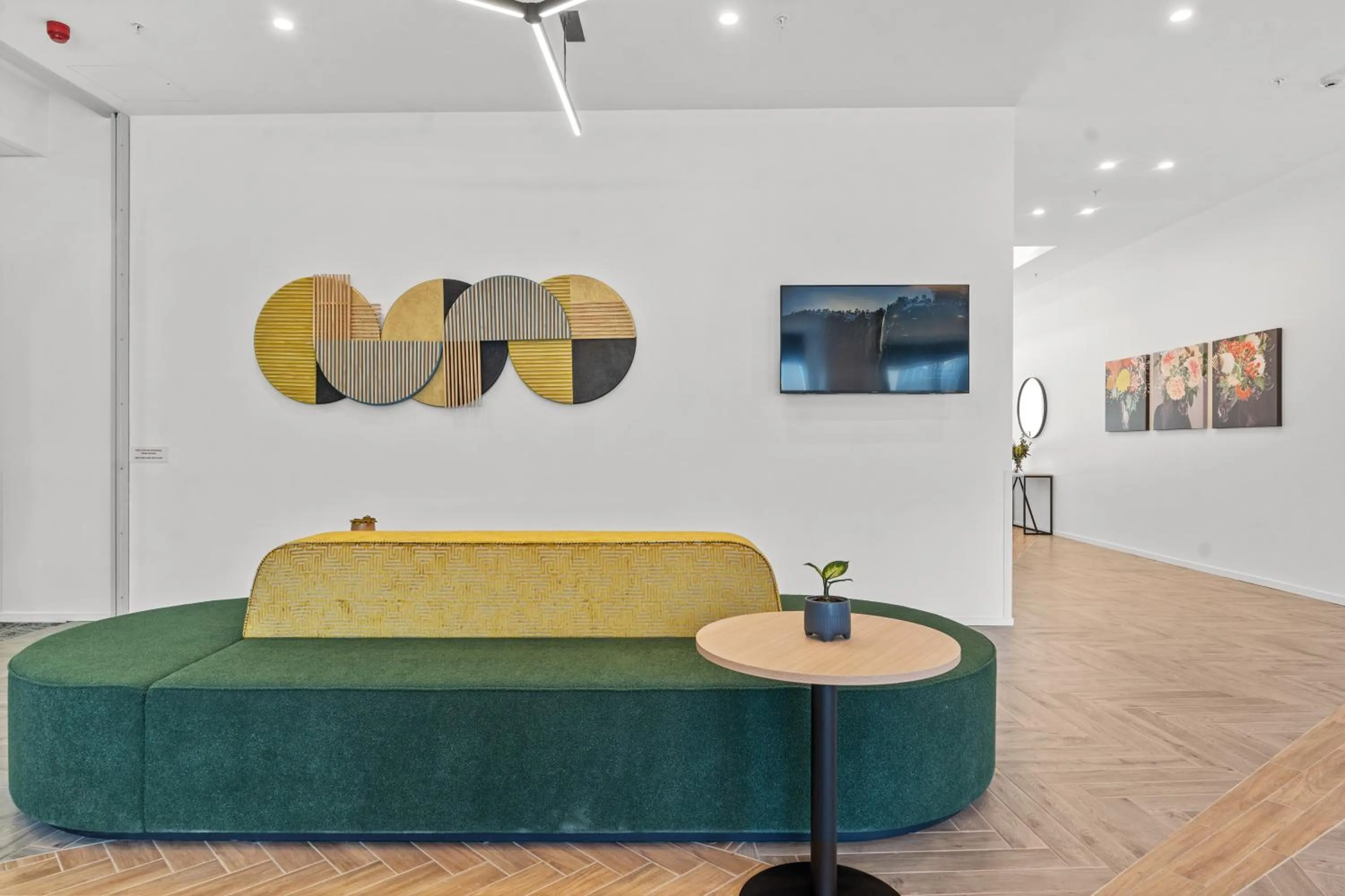 Lobby or reception in La Quinta by Wyndham Ellerslie Auckland