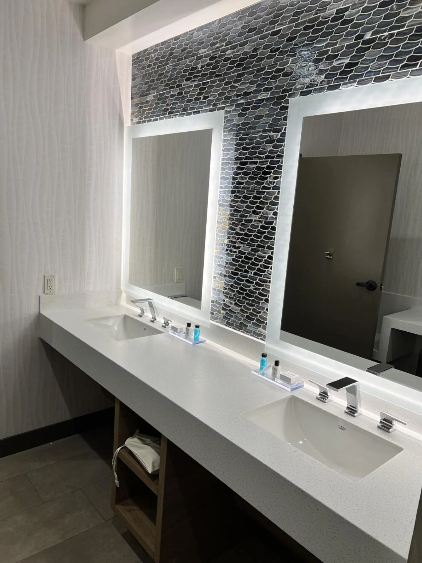 Bathroom in Wyndham Garden Redwood Valley - Ukiah