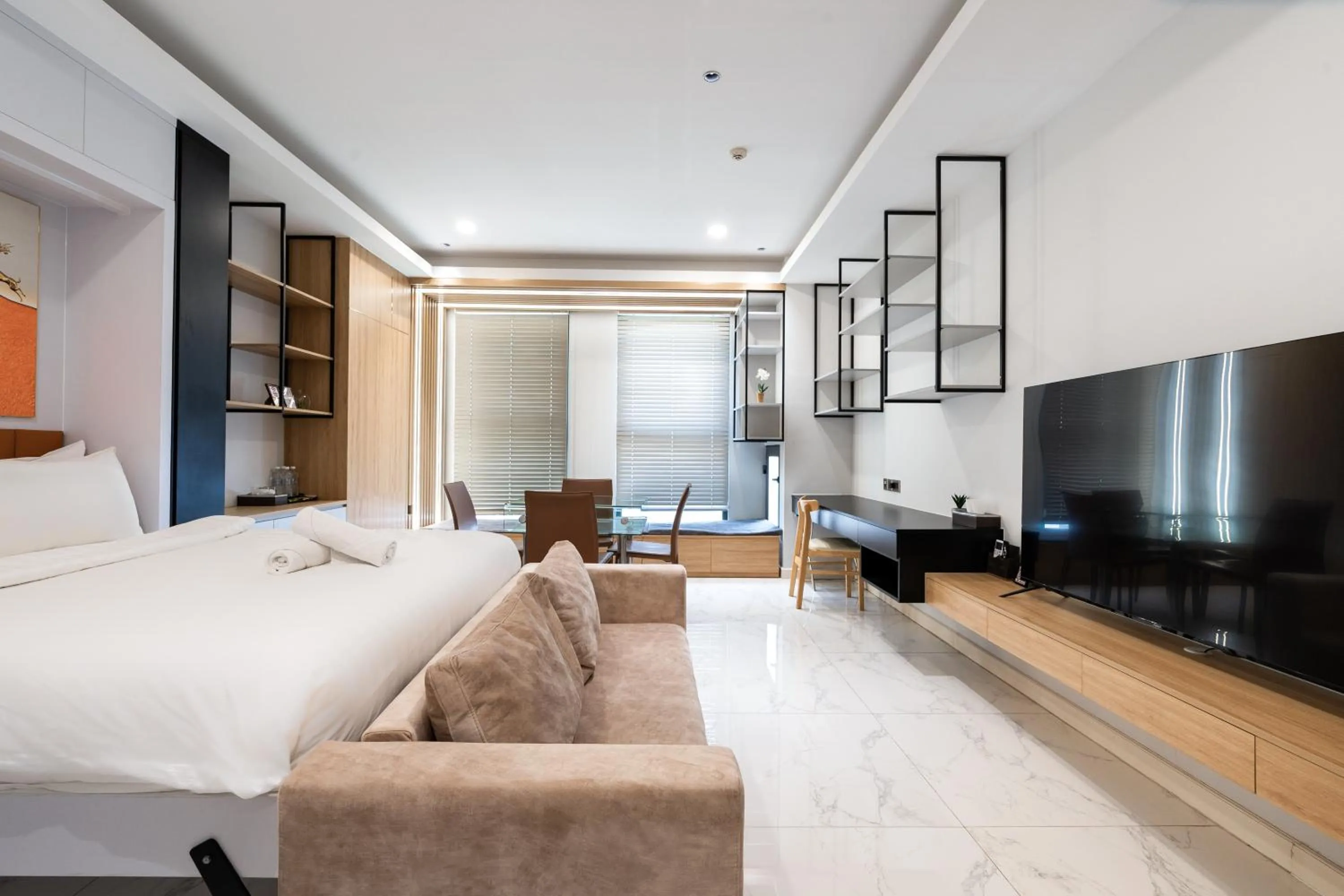 Bed in The Rixx Madison