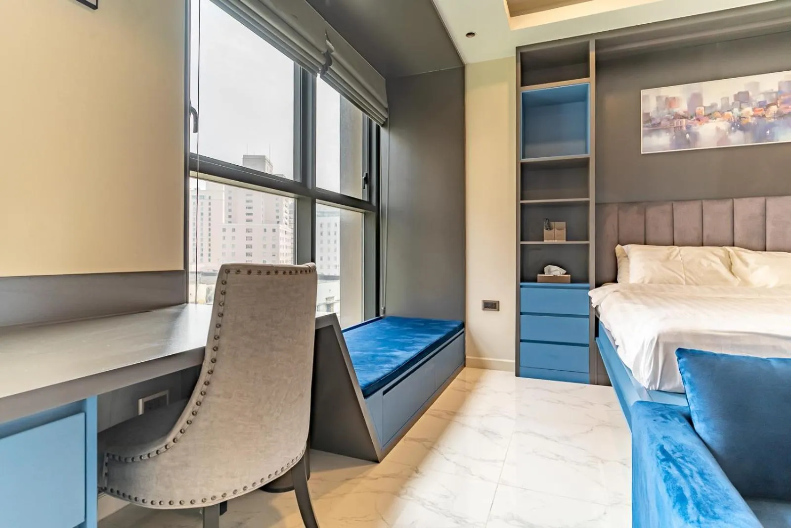 Bed in The Rixx Madison