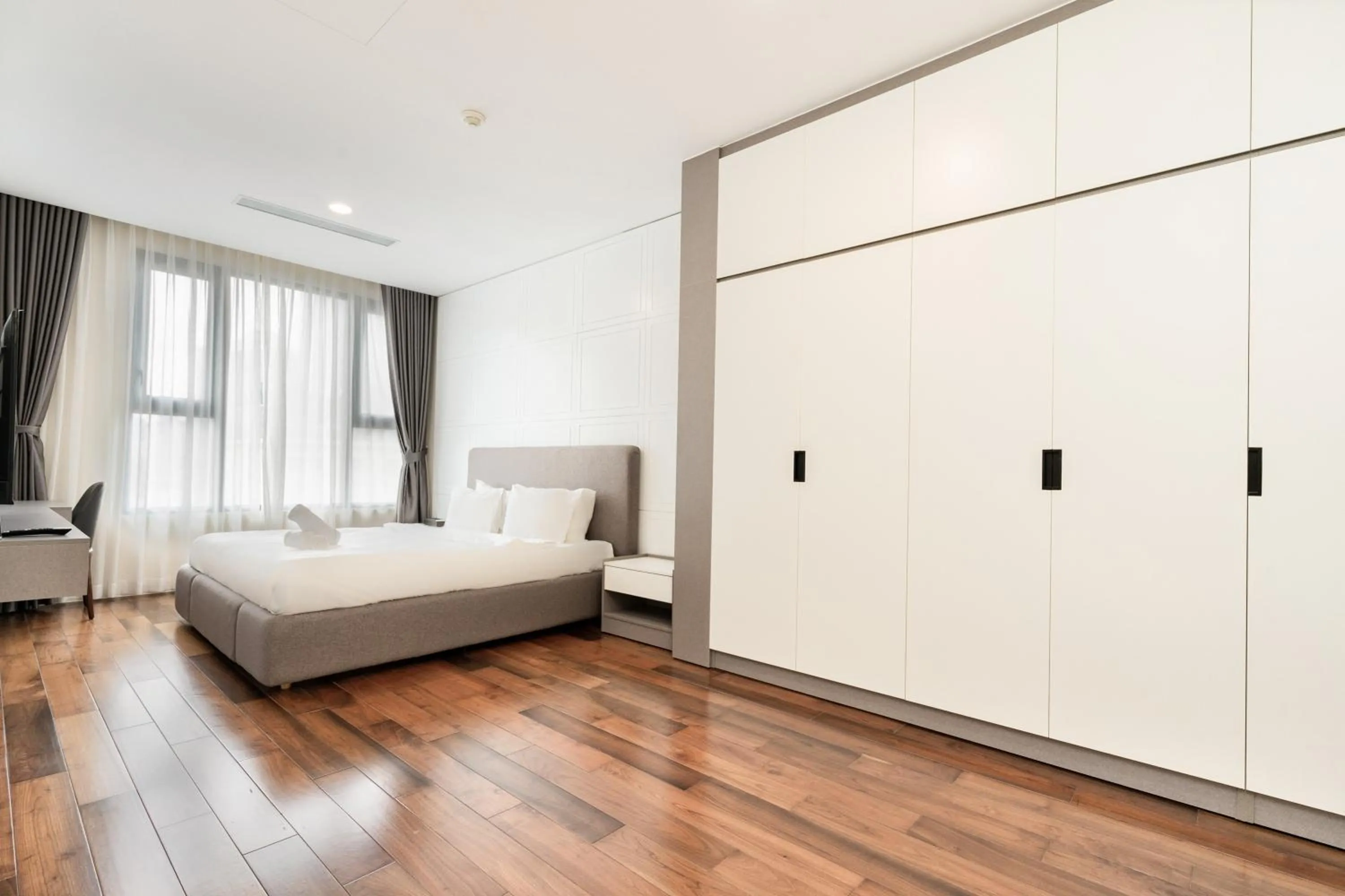 Bed in The Rixx Madison