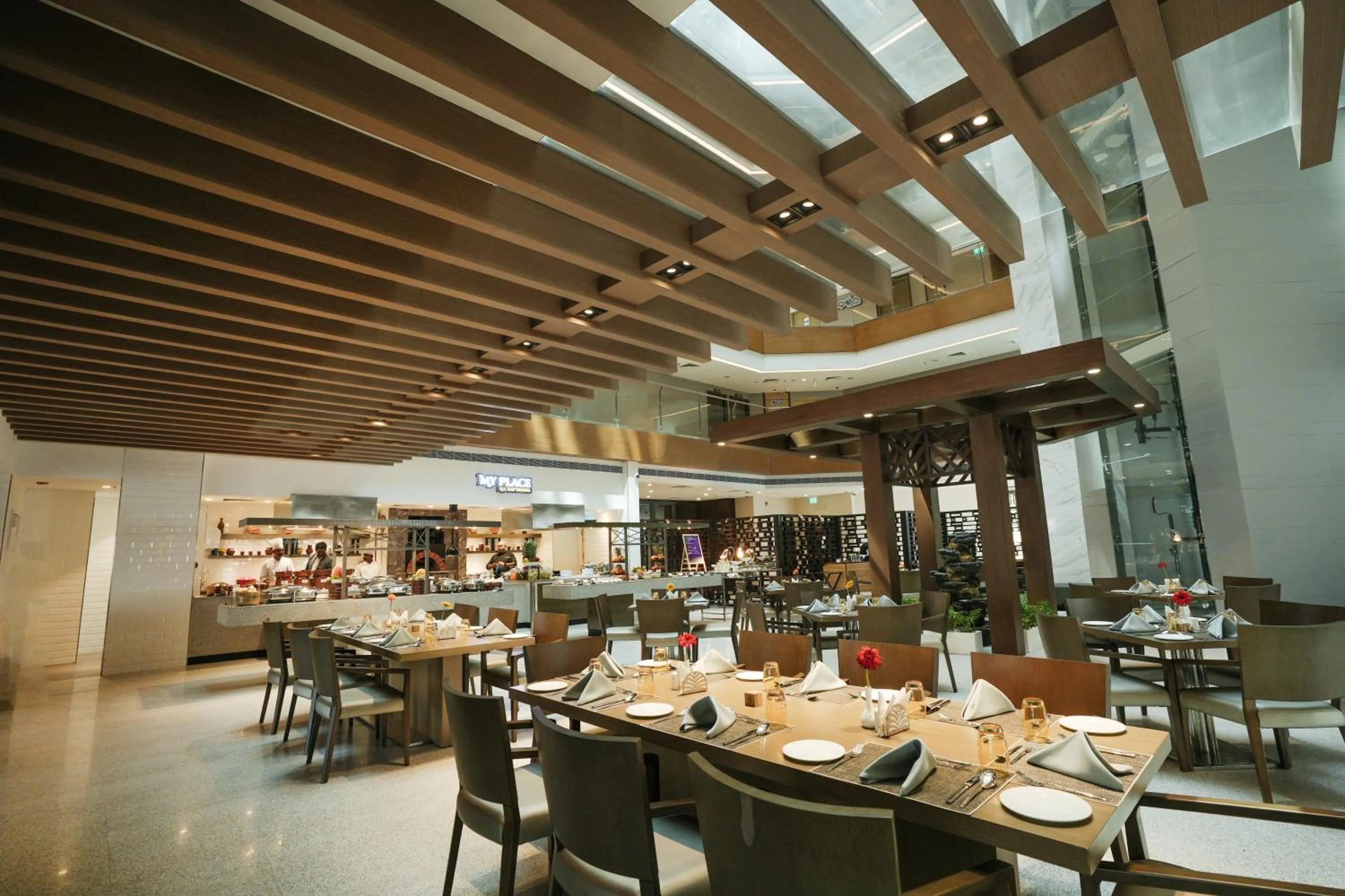 Restaurant/places to eat in Gokulam Grand Trivandrum