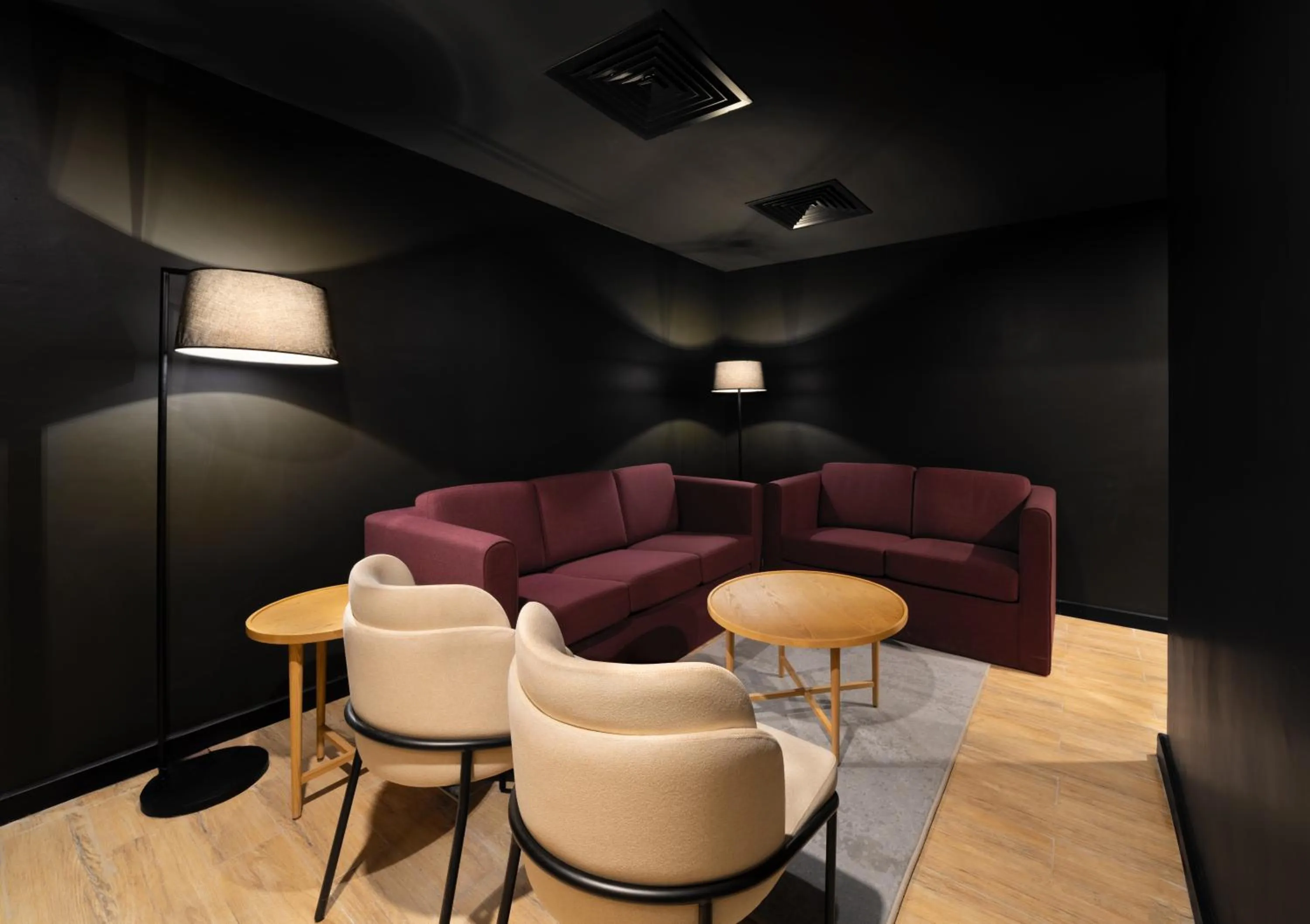 Seating area in Park Inn by Radisson Makkah Thakher Alsharqi