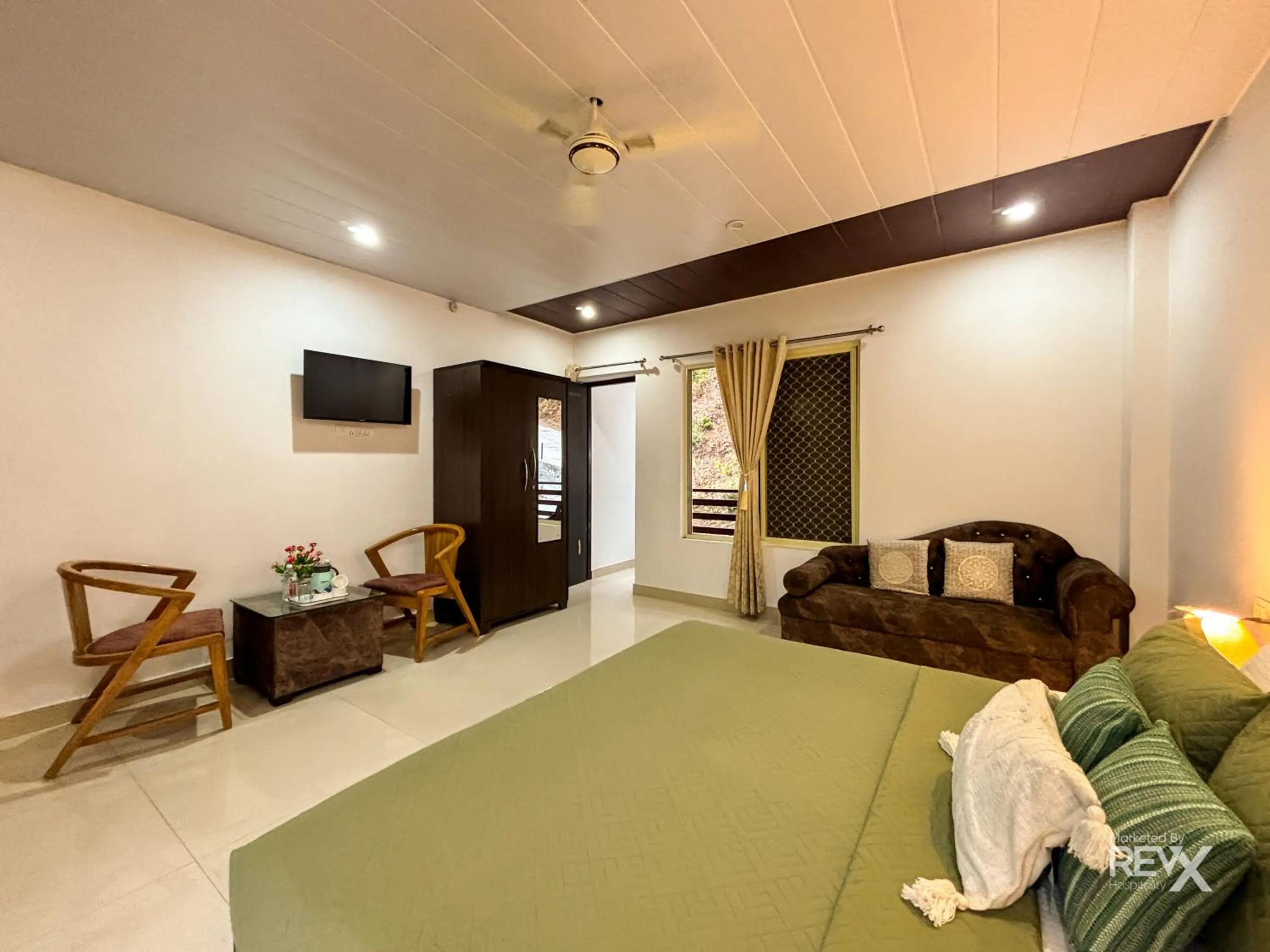 View (from property/room), Bed in Hotel Prince valley