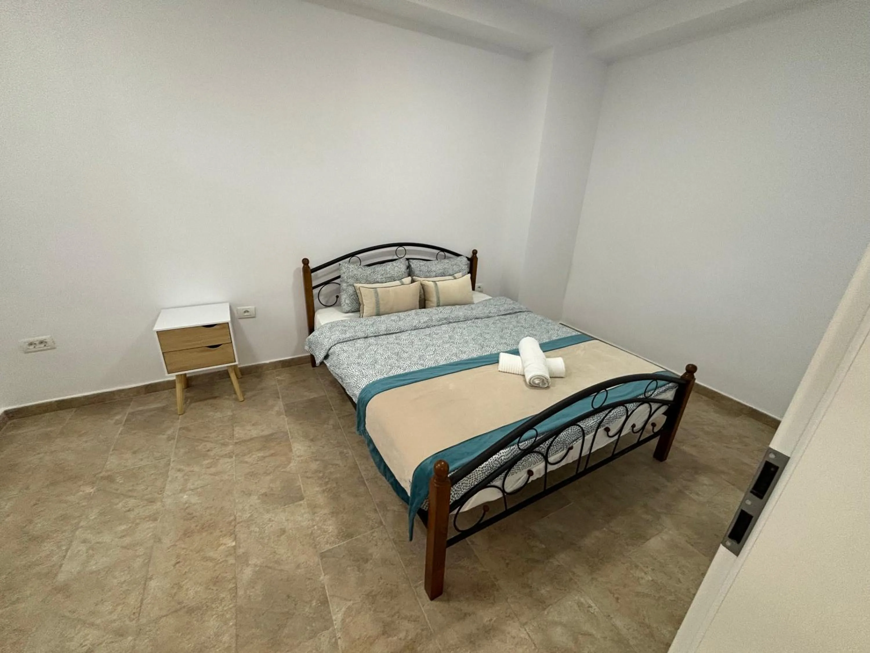 Bed in The Loft Gara de Nord