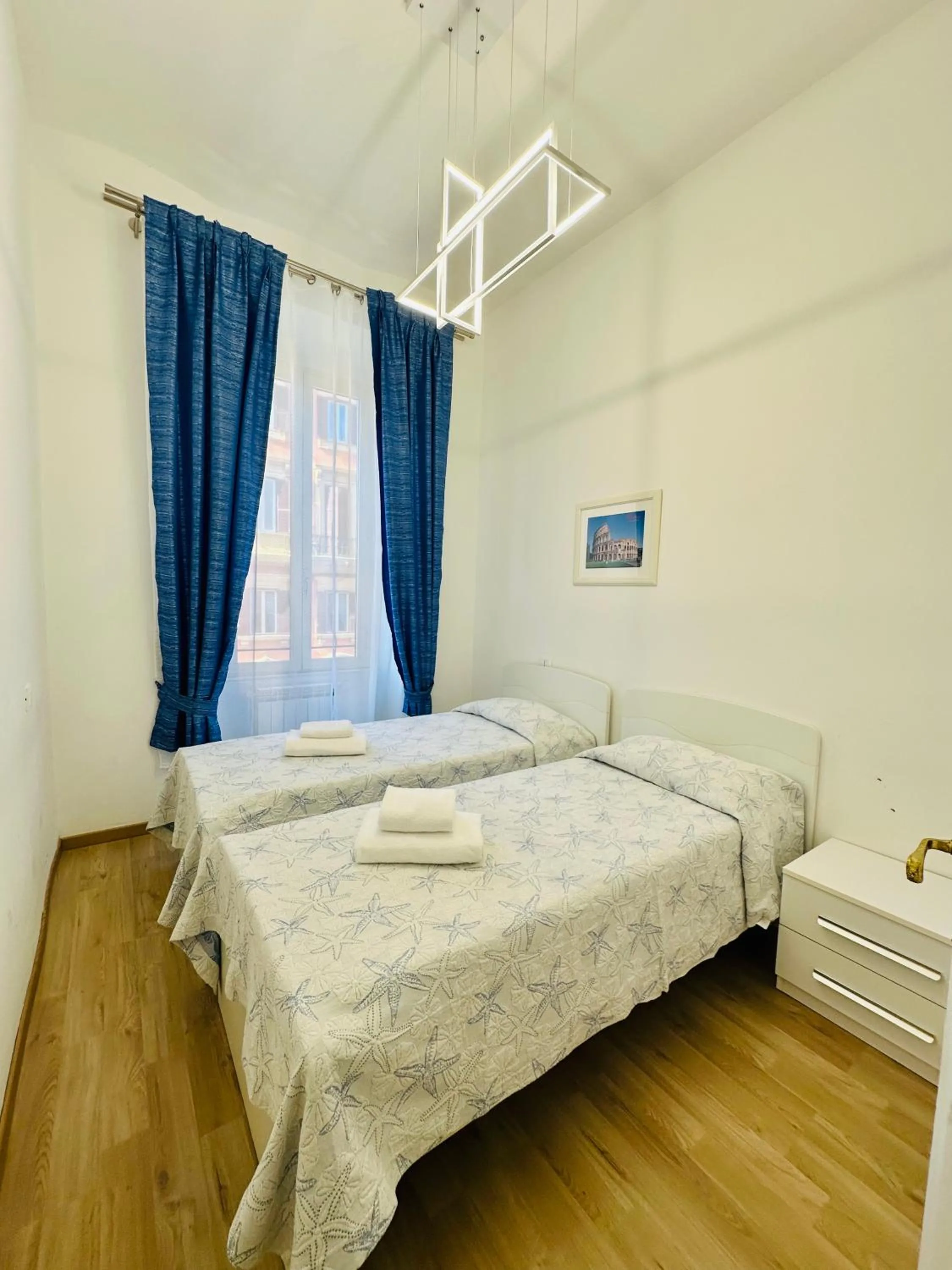 Bedroom, Bed in Casa Vacanza Kambal Rome