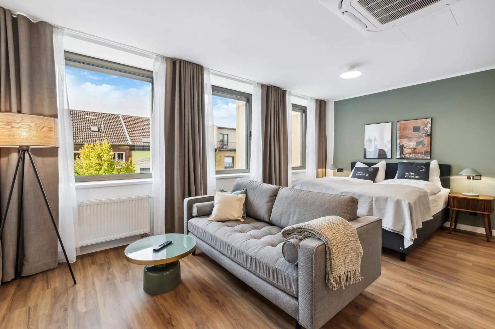 Bed in Limehome Oberhausen Paul-Reusch-Str