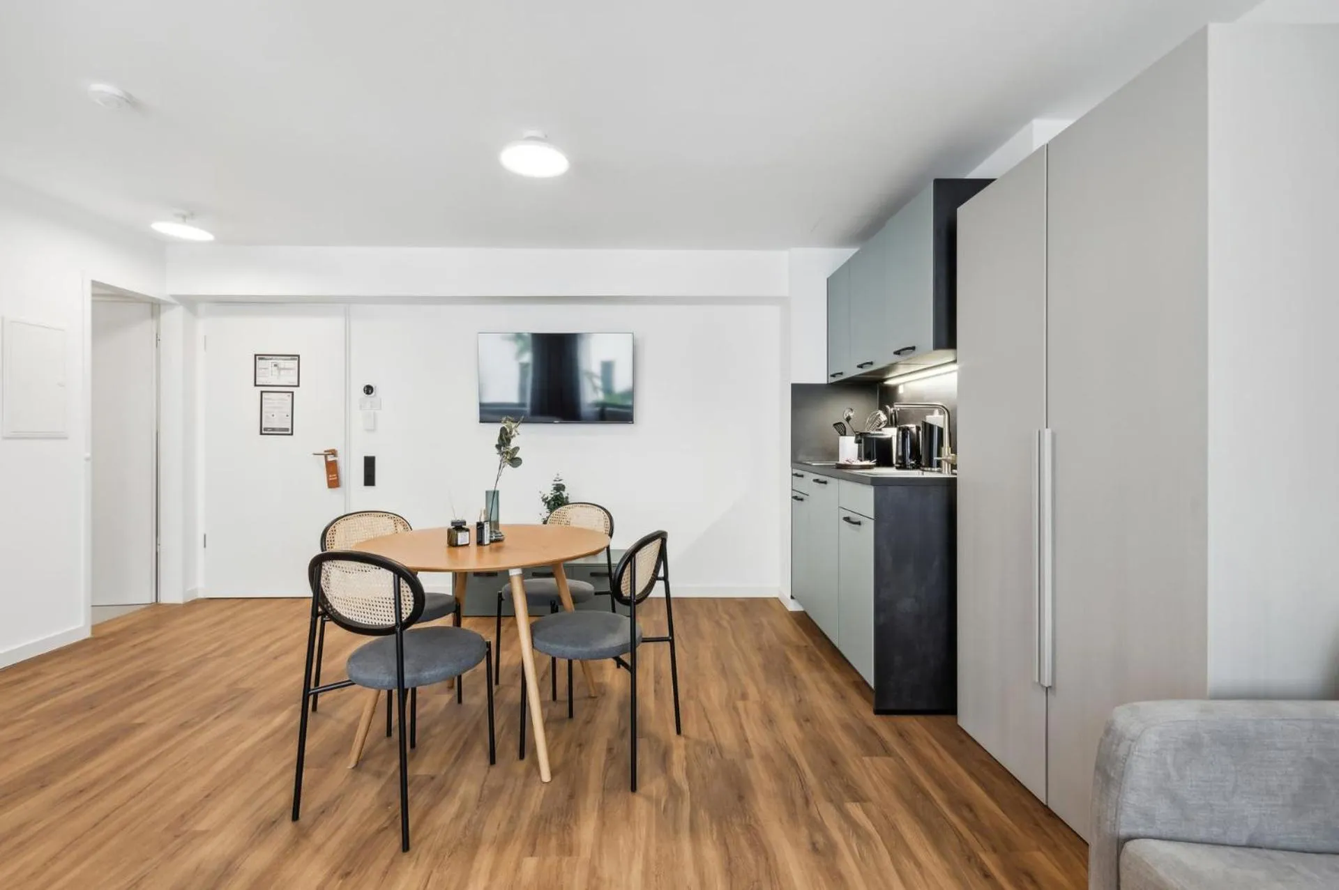 TV and multimedia in Limehome Oberhausen Paul-Reusch-Str