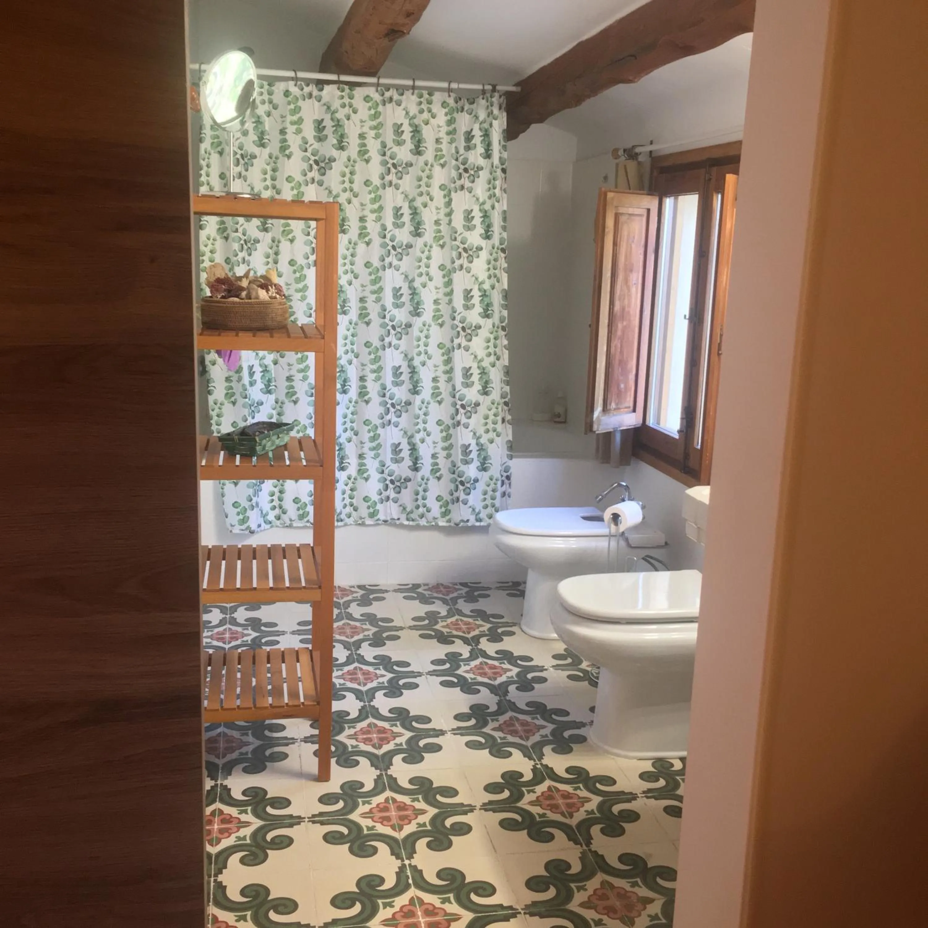 Toilet in Vi l'Art Wine Lodge - Only Adults