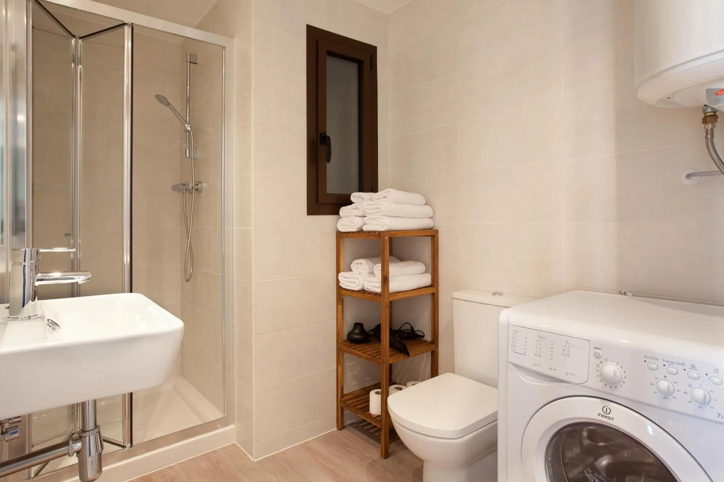 Bathroom in APBCN Eixample Center