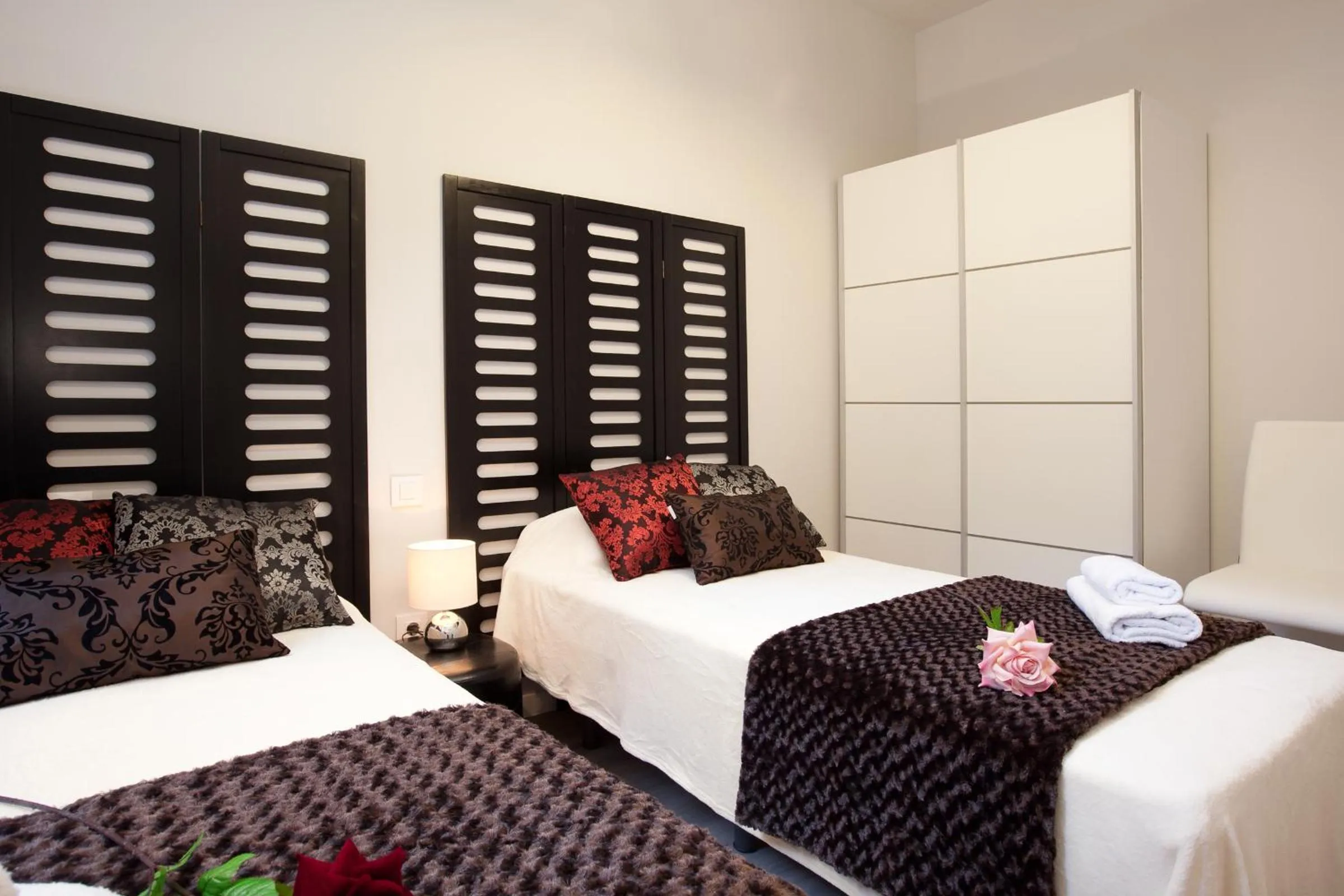 Bedroom, Bed in APBCN Eixample Center