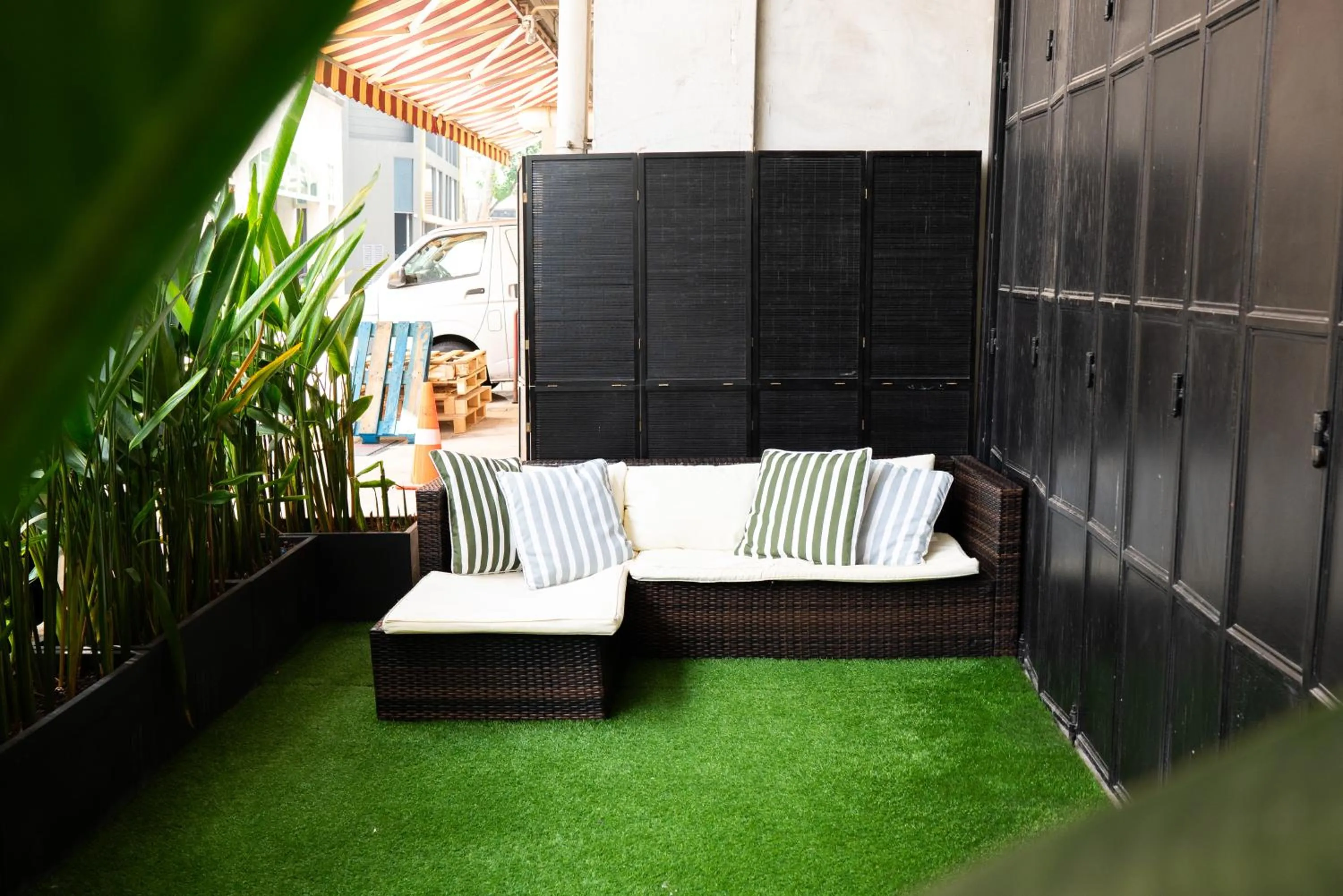 Balcony/Terrace in Code Hostel at Lavender