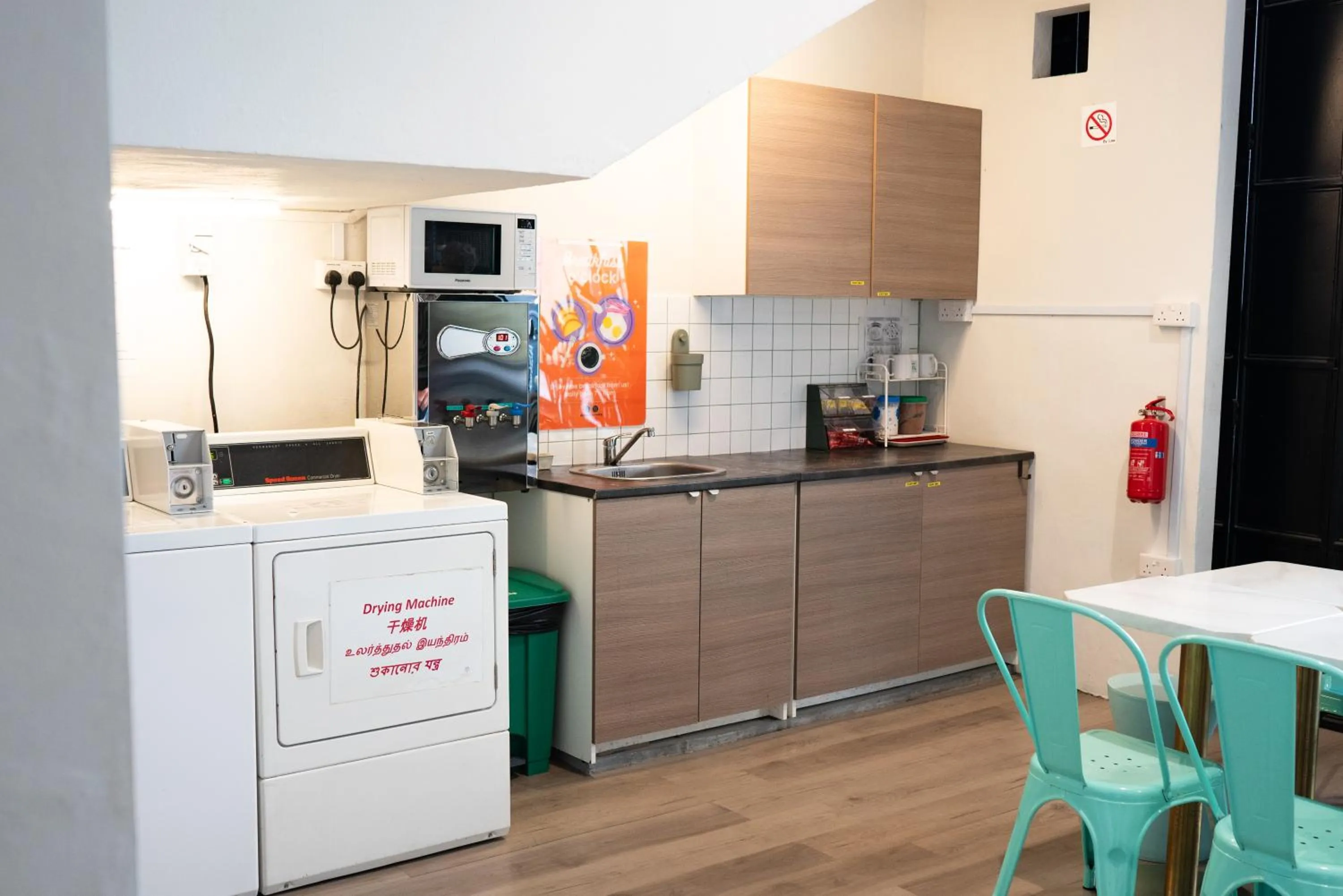 Communal kitchen in Code Hostel at Lavender