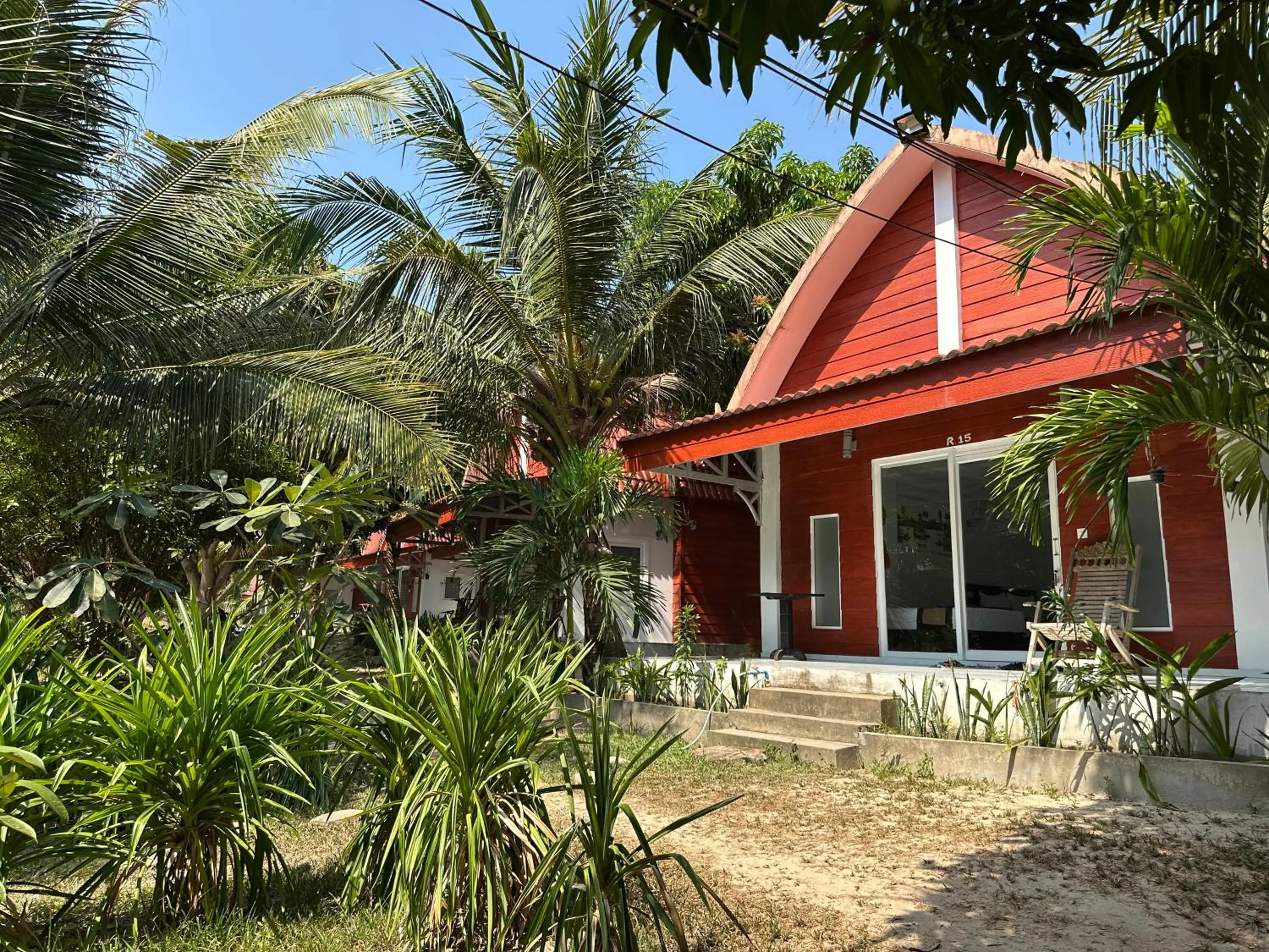 Romny cozy bay Resort