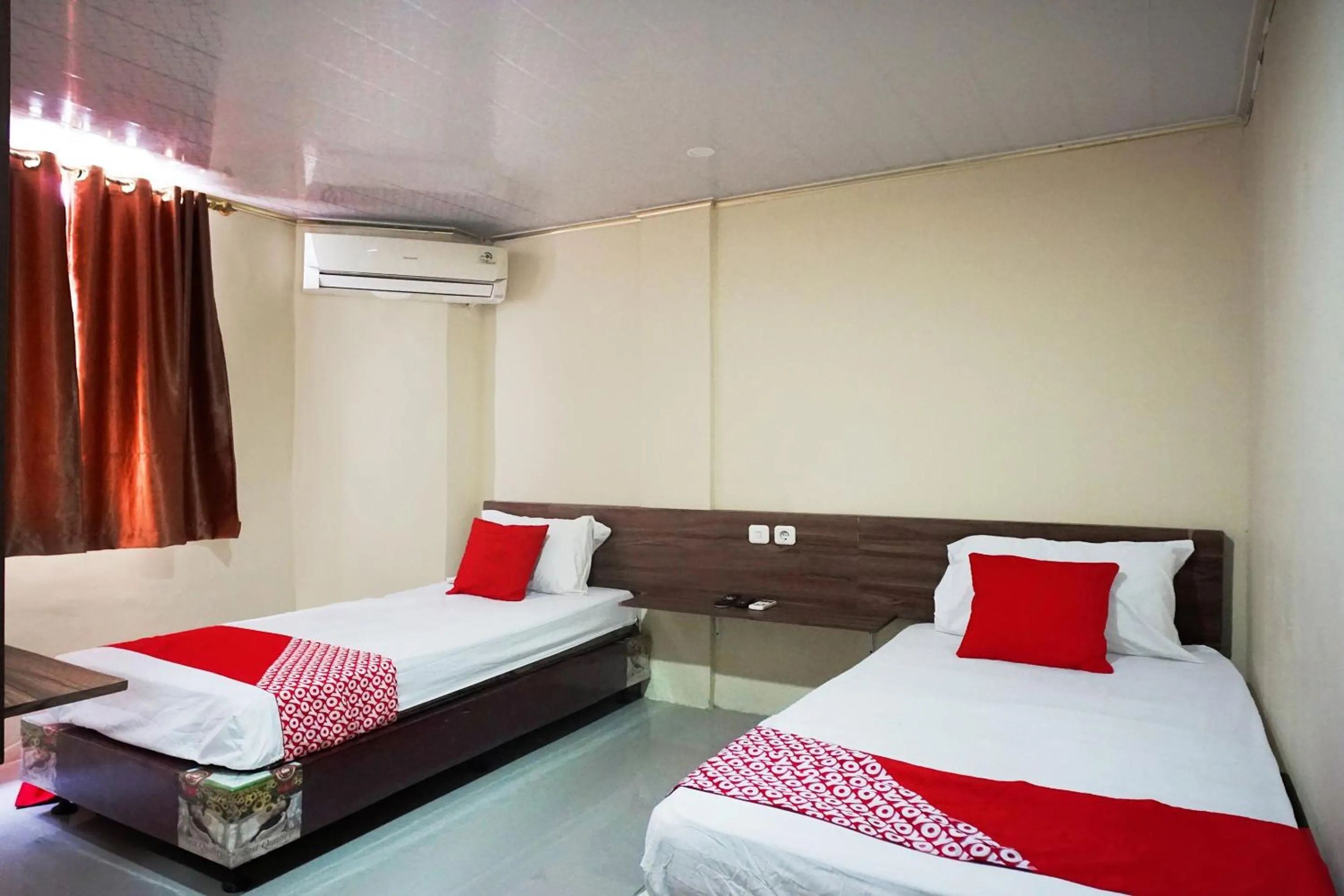 Bedroom in OYO 93066 D'niel Homestay Syariah