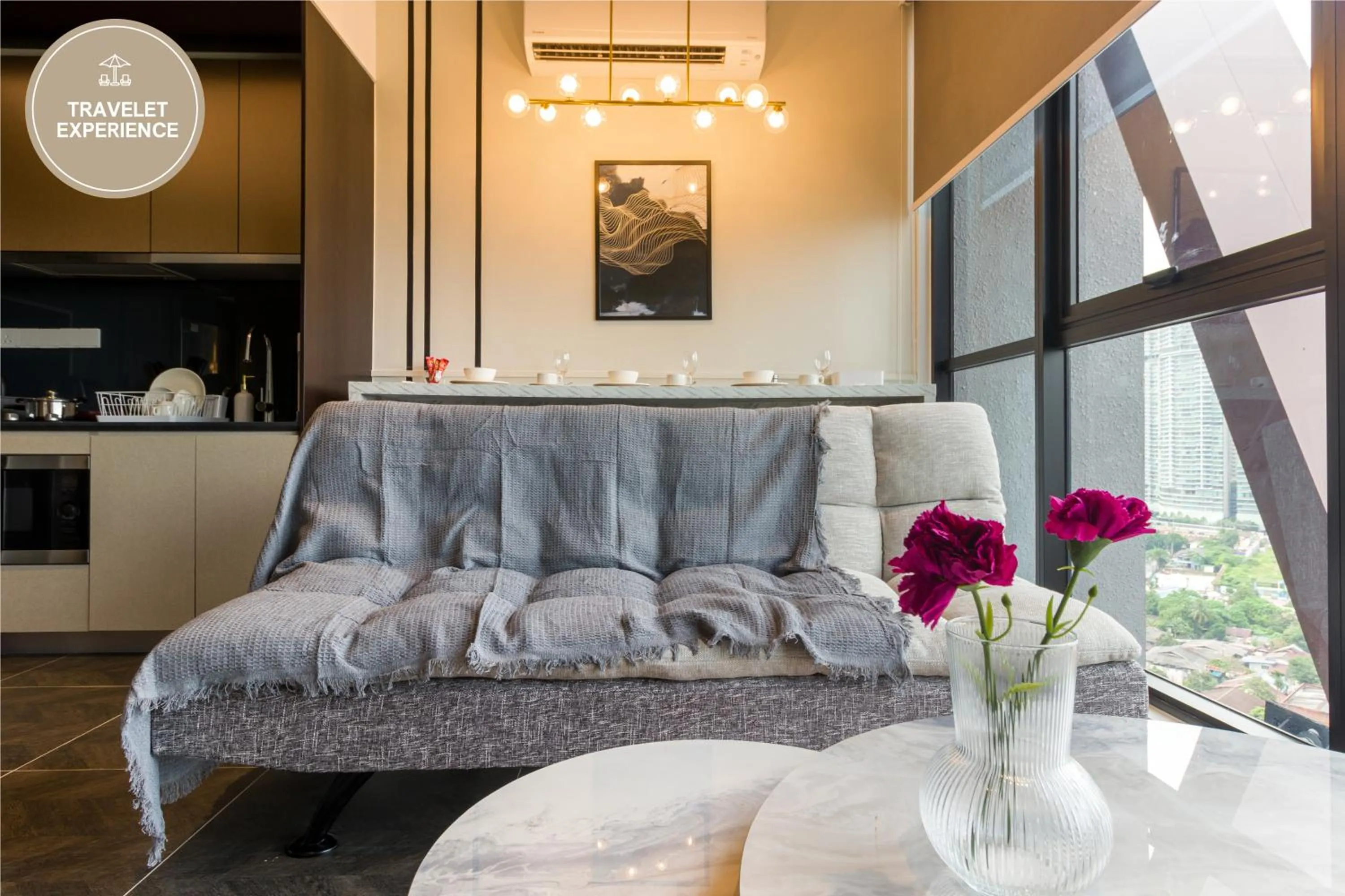 Living room in Scarletz Suites KLCC, Travelet