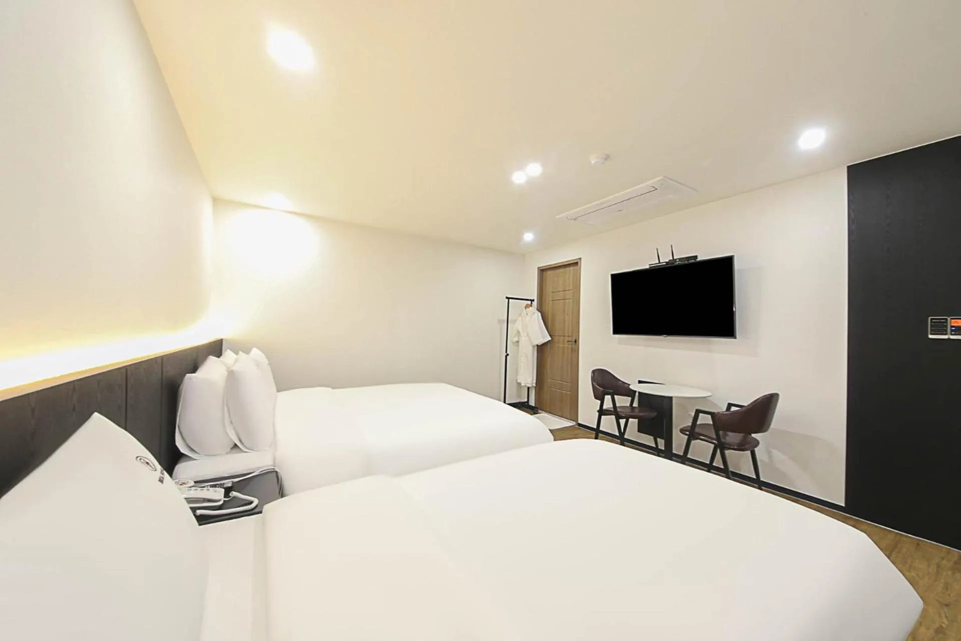 Bed in Busan Seomyeon Broa Hotel