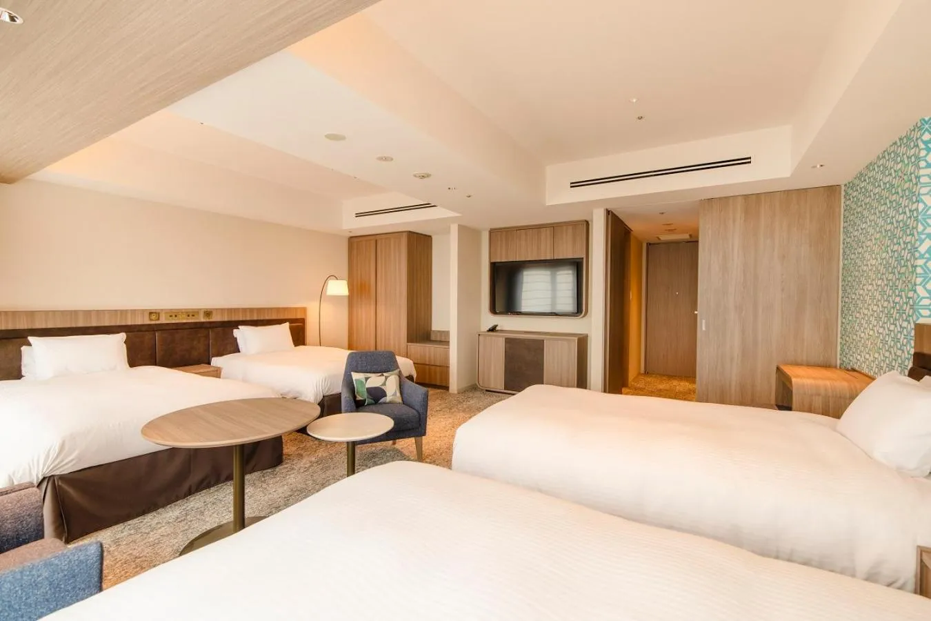 Photo of the whole room, Bed in Hotel Emion Sapporo