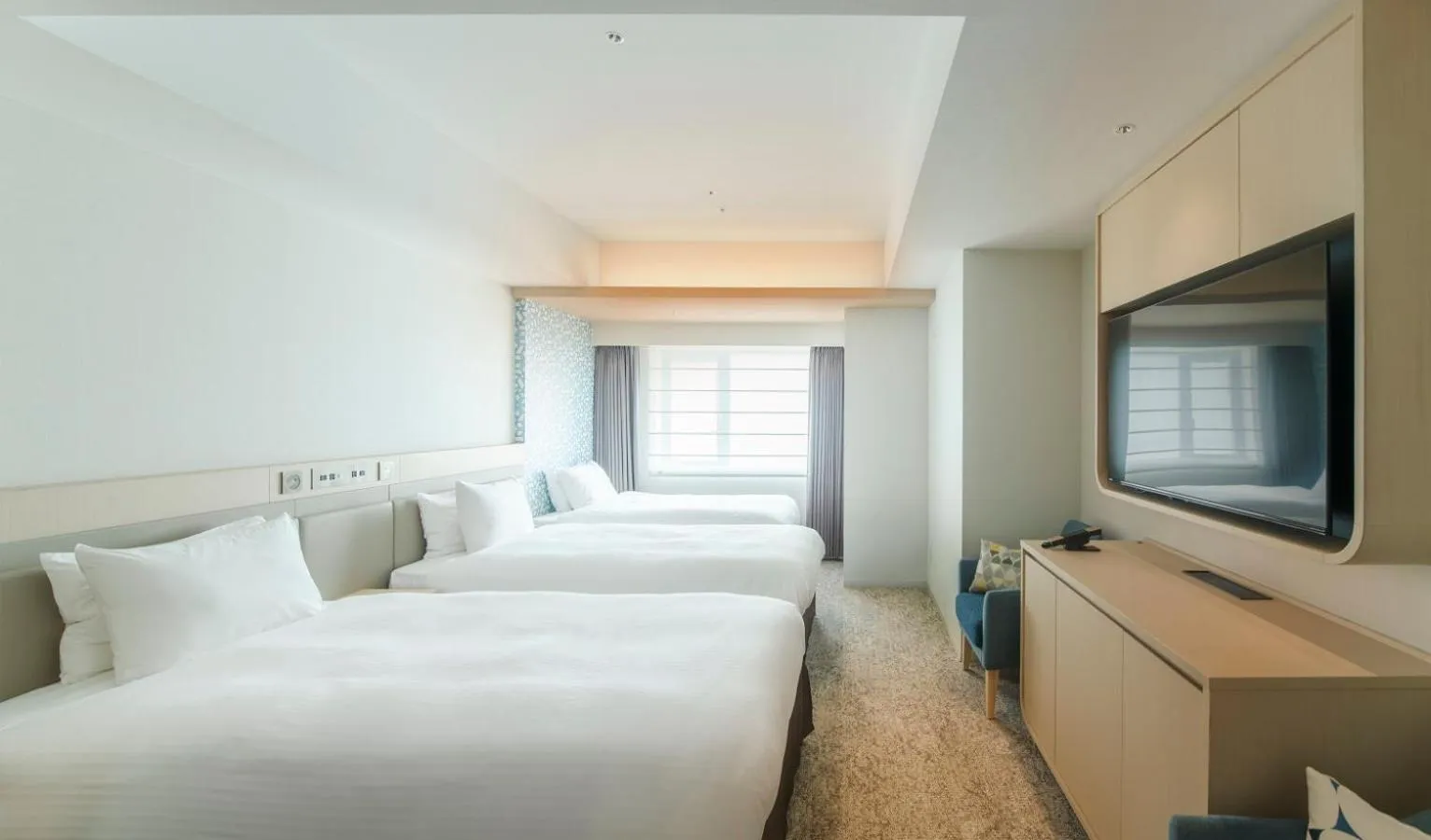 Photo of the whole room, Bed in Hotel Emion Sapporo