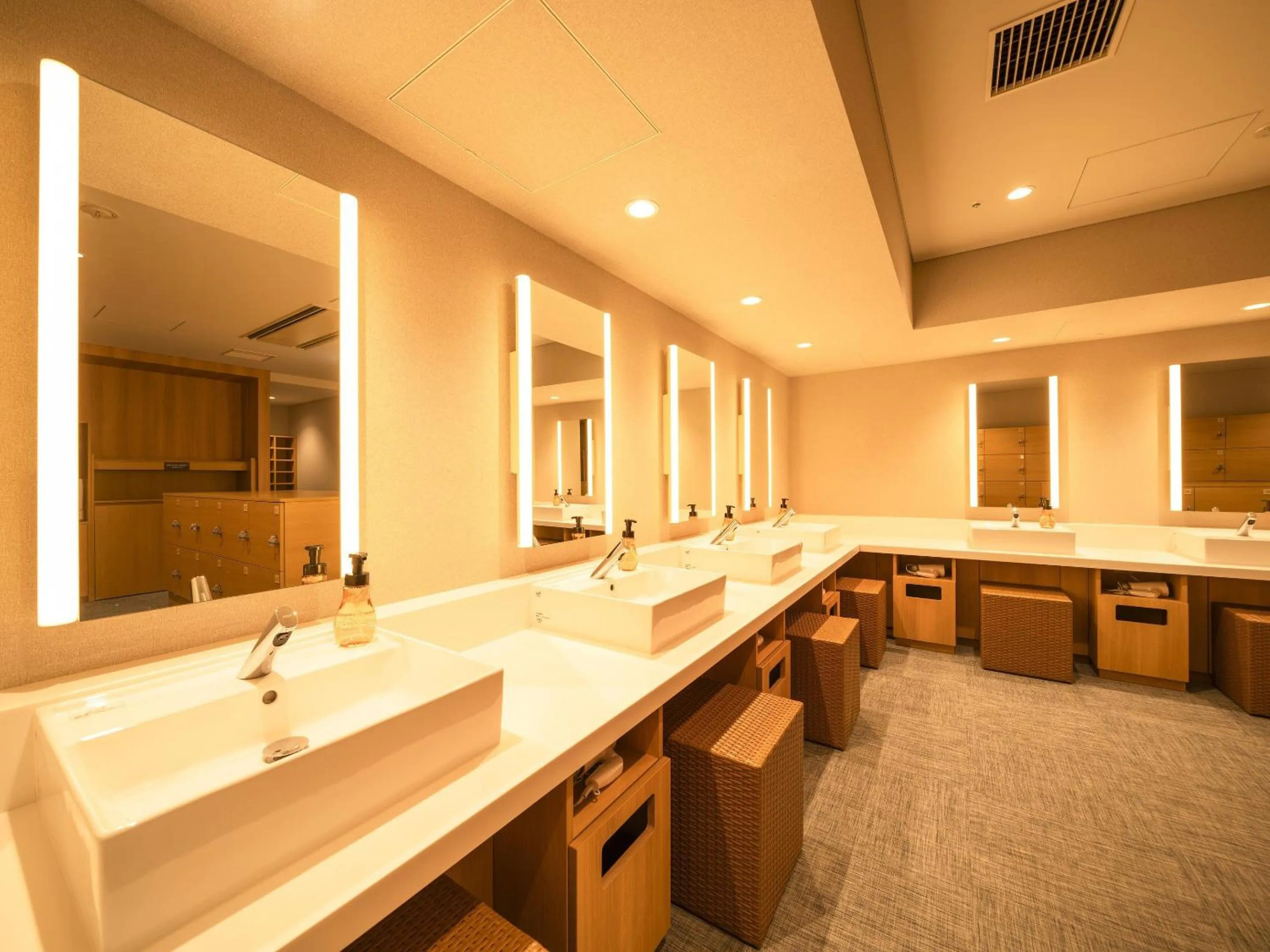 Public Bath in Hotel Emion Sapporo