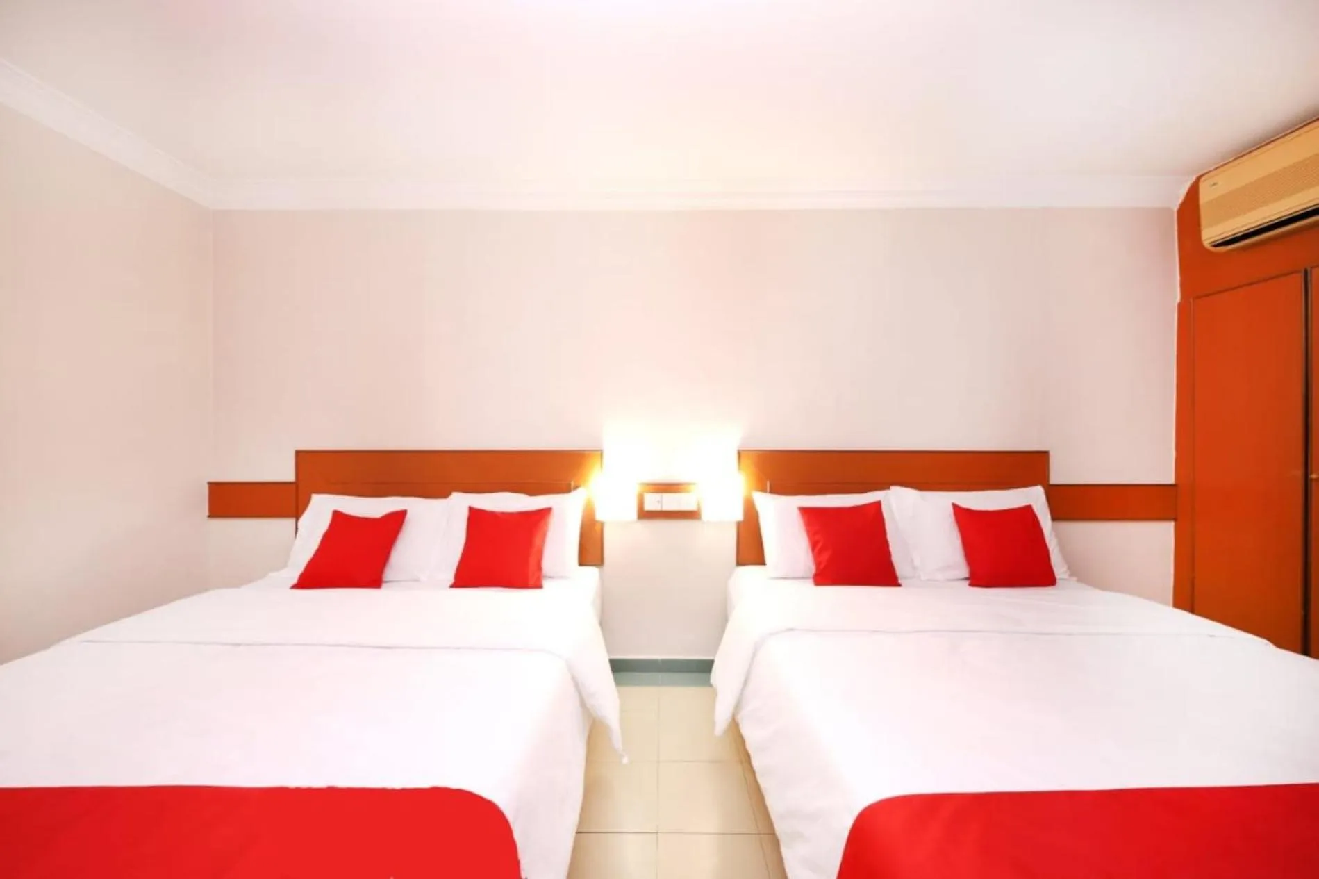 Bed in Famous Inn Hotel