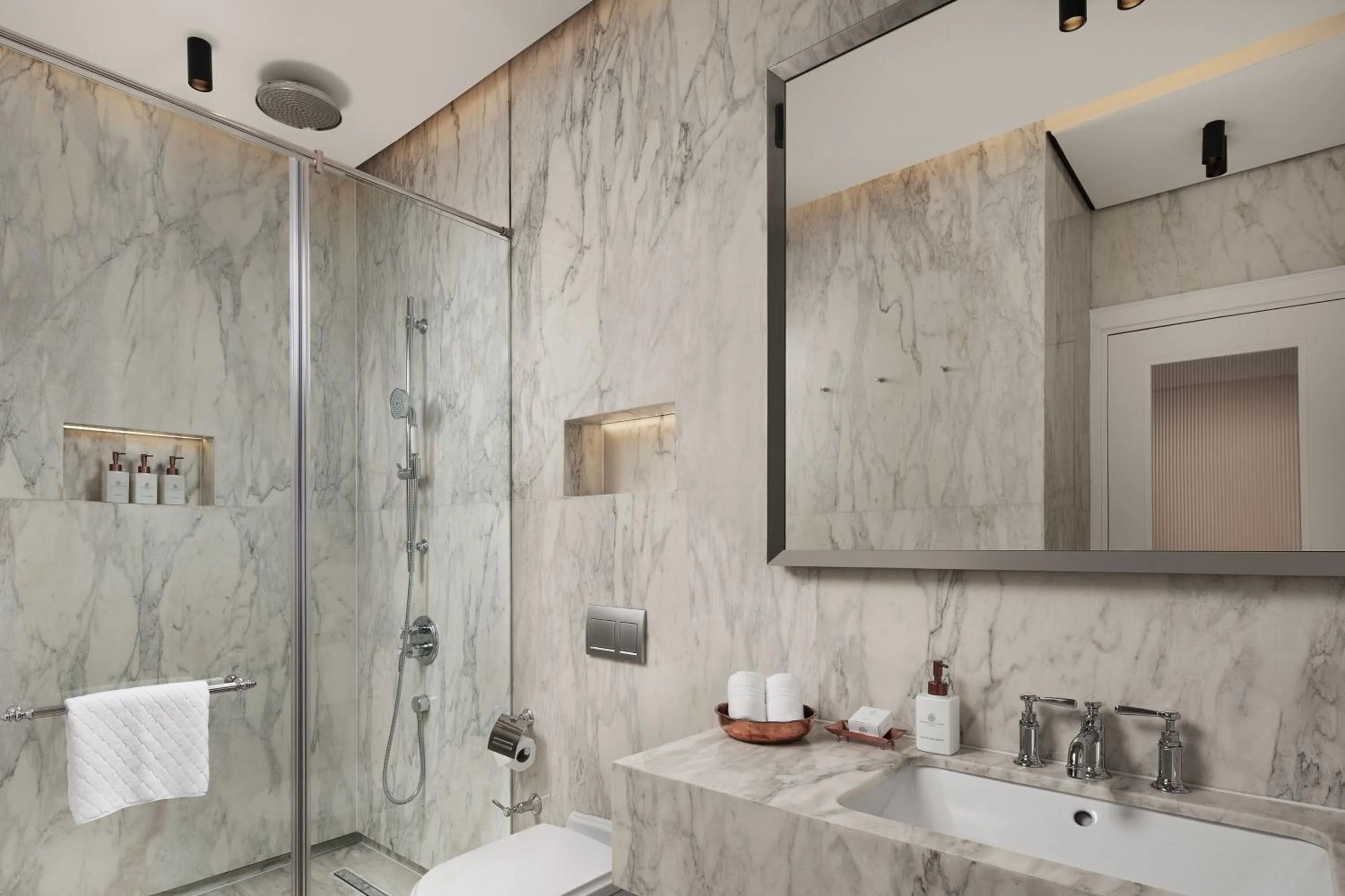 Bathroom in Sanasaryan Han, a Luxury Collection Hotel, Istanbul
