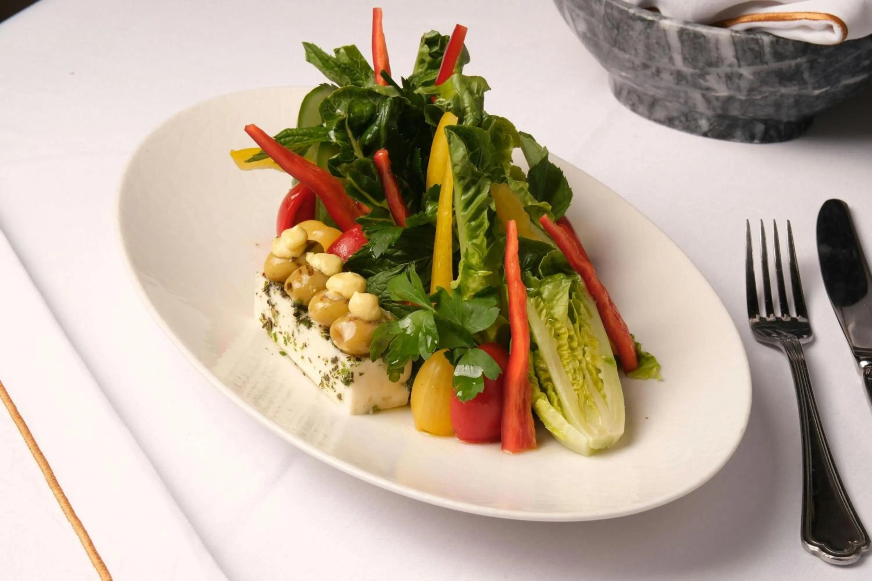 Restaurant/places to eat in Sanasaryan Han, a Luxury Collection Hotel, Istanbul