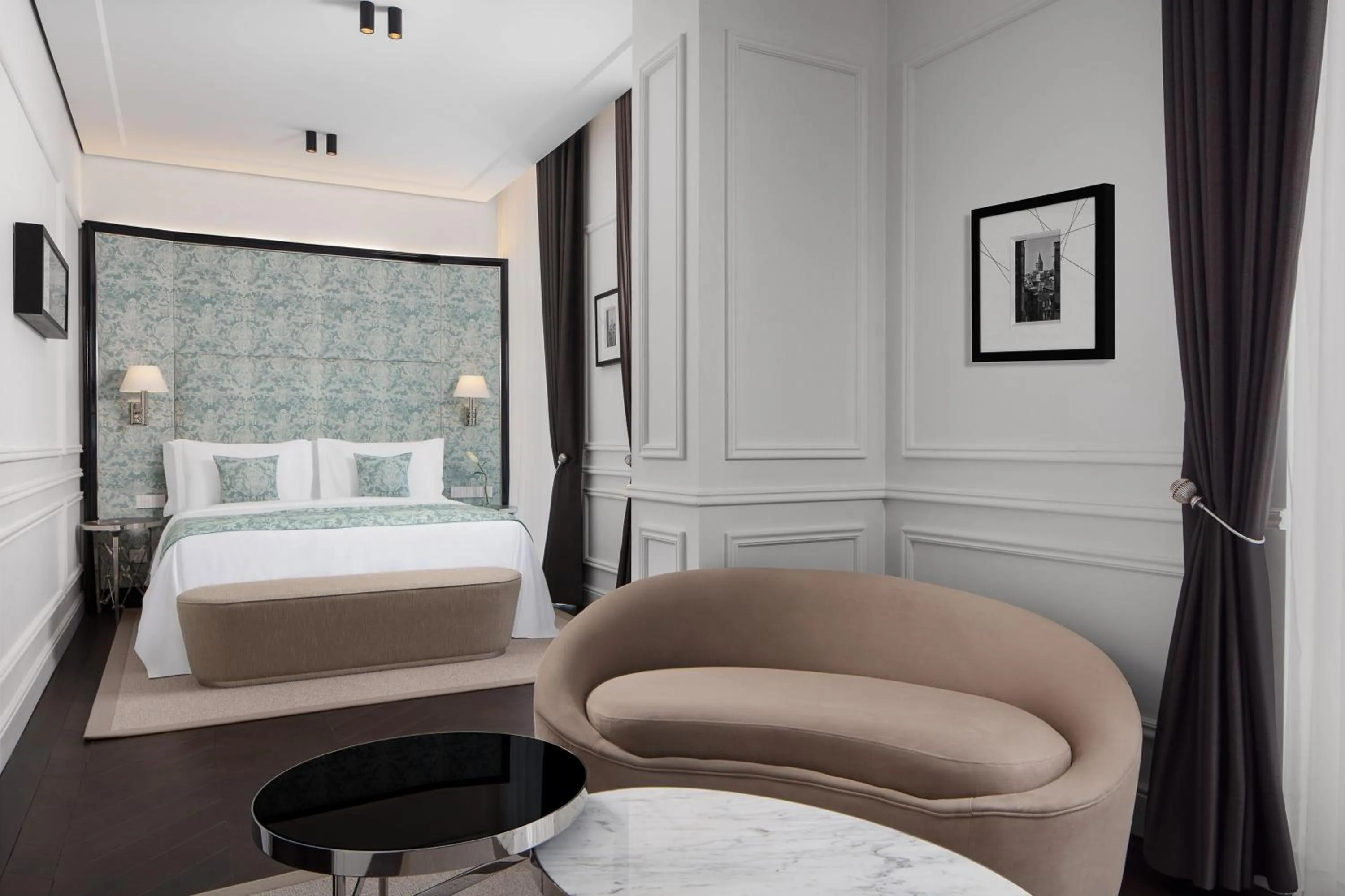 Photo of the whole room, Bed in Sanasaryan Han, a Luxury Collection Hotel, Istanbul