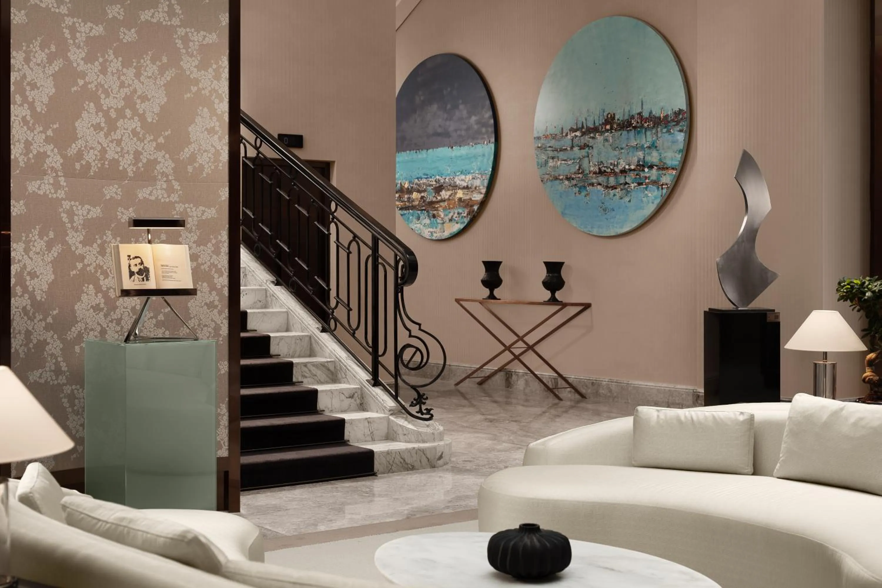 Lobby or reception in Sanasaryan Han, a Luxury Collection Hotel, Istanbul